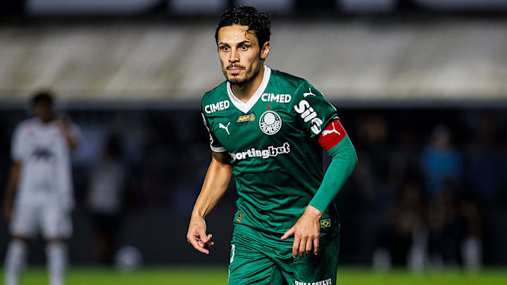 Raphael Veiga Raphael Veiga