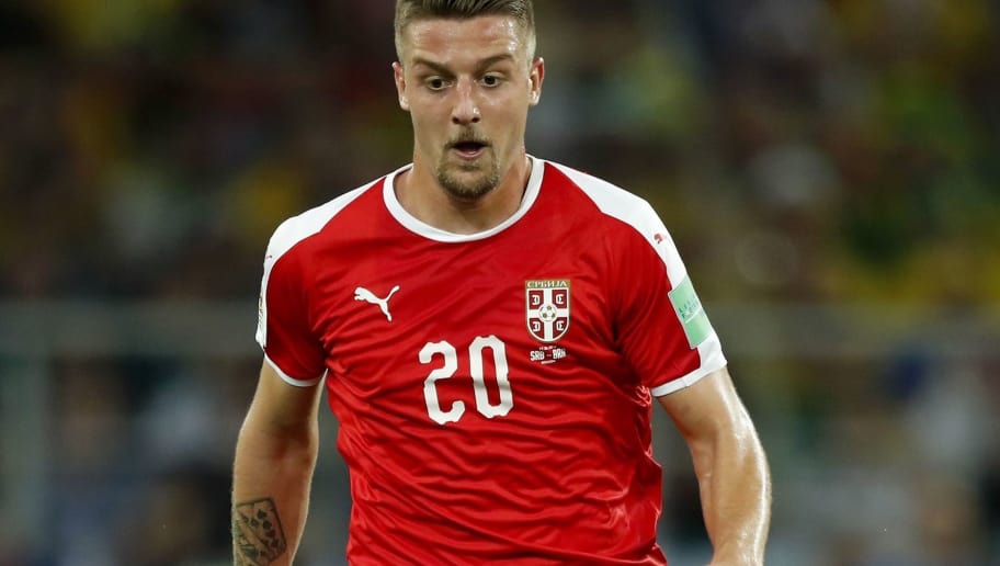 米林科维奇缺席体检，经纪人称飞机晚点