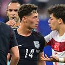 คะแนนผู้เล่น USMNT พบตุรกี: ความยอดเยี่ยมของเบอร์ฮัลเตอร์จบลงด้วยความพ่ายแพ้ที่ไม่มีความหมาย