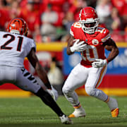 Can the Chiefs actually pull off a Tyreek Hill reunion?
