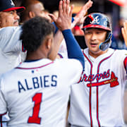 Braves insider floats extension yet again that could solve Atlanta’s infield troubles