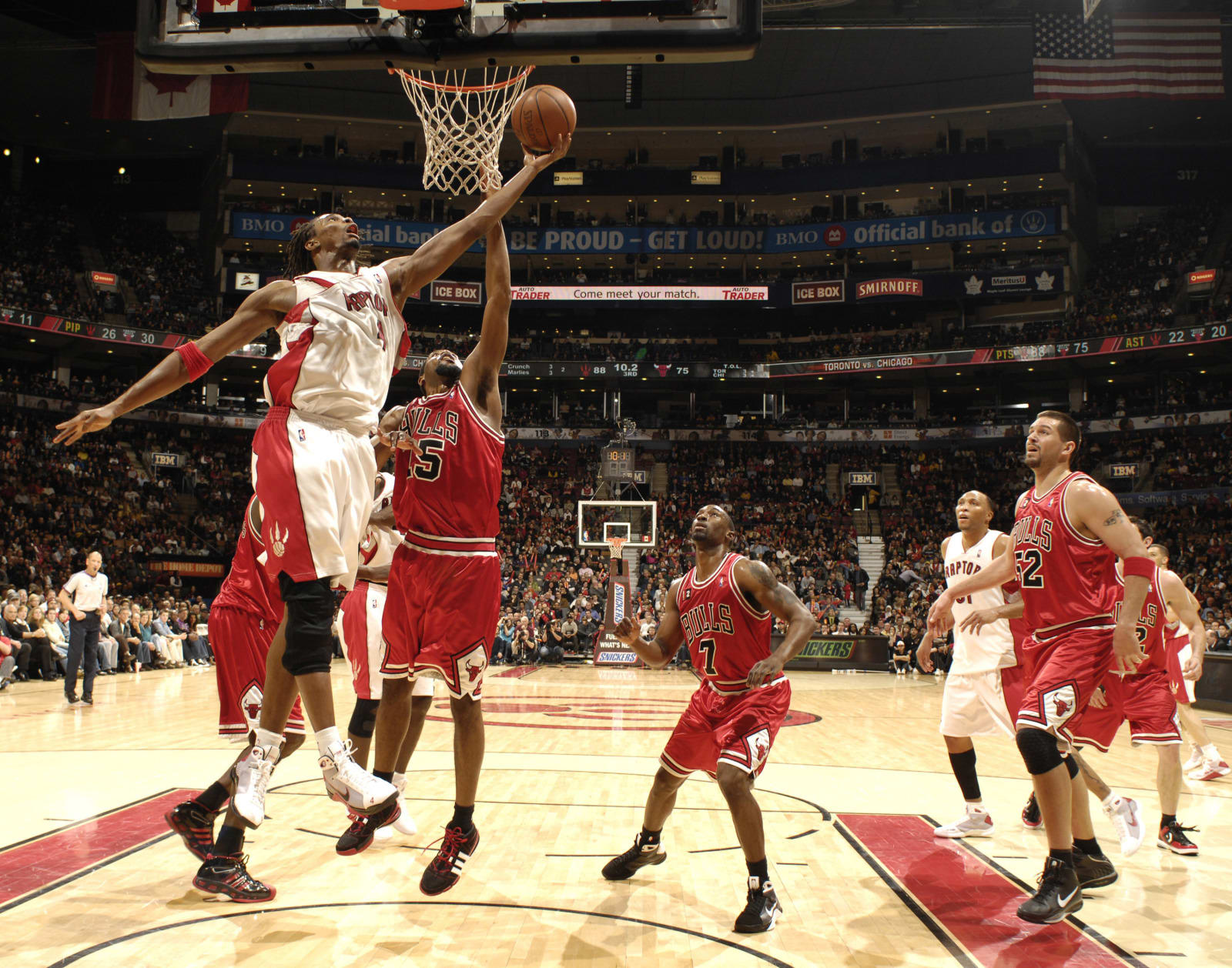 Chris Bosh's five most important moments with the Toronto Raptors
