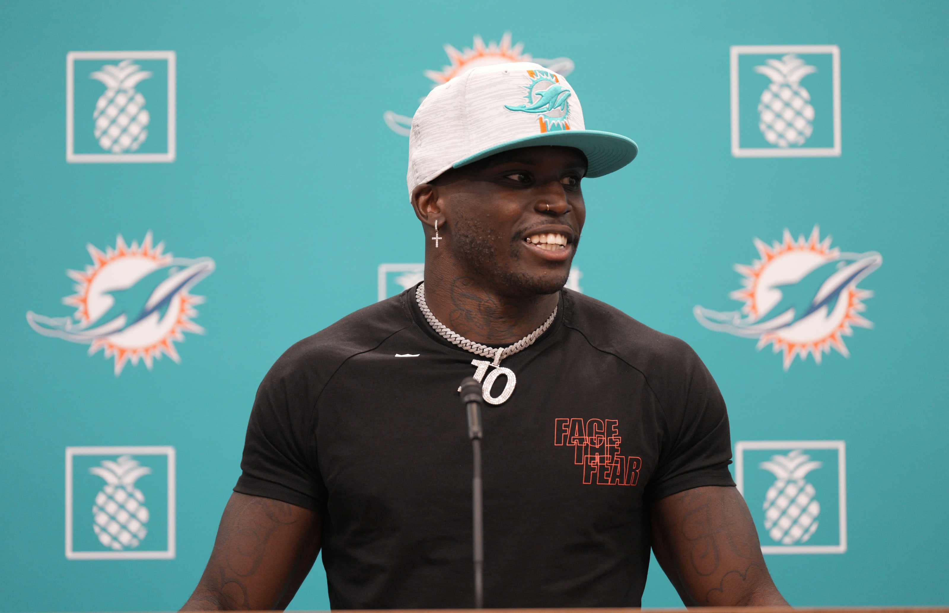 Tyreek Hill, Chiefs, Dolphins