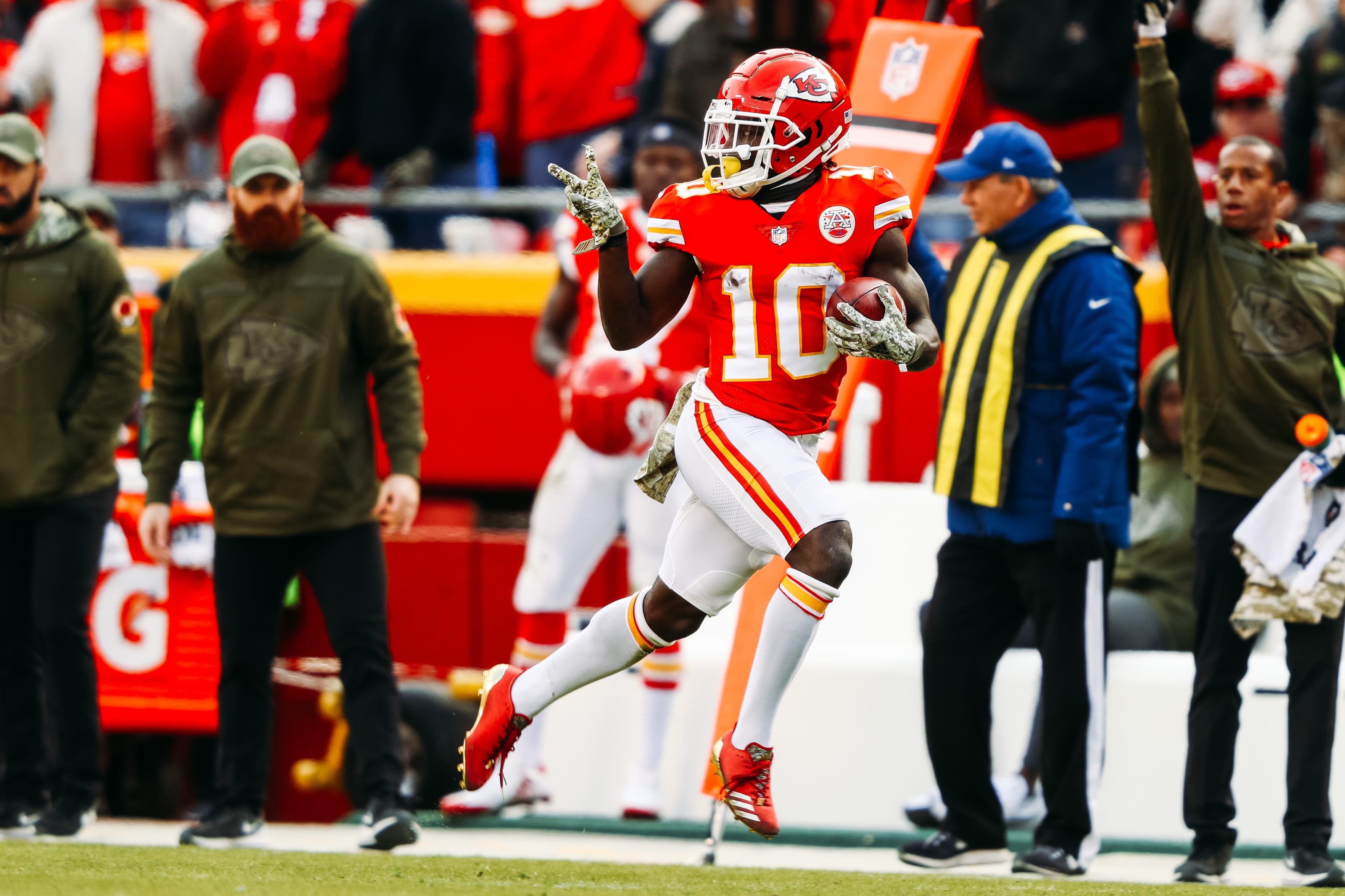 Why Tyreek Hill to the Buffalo Bills makes sense for both teams - Page 2