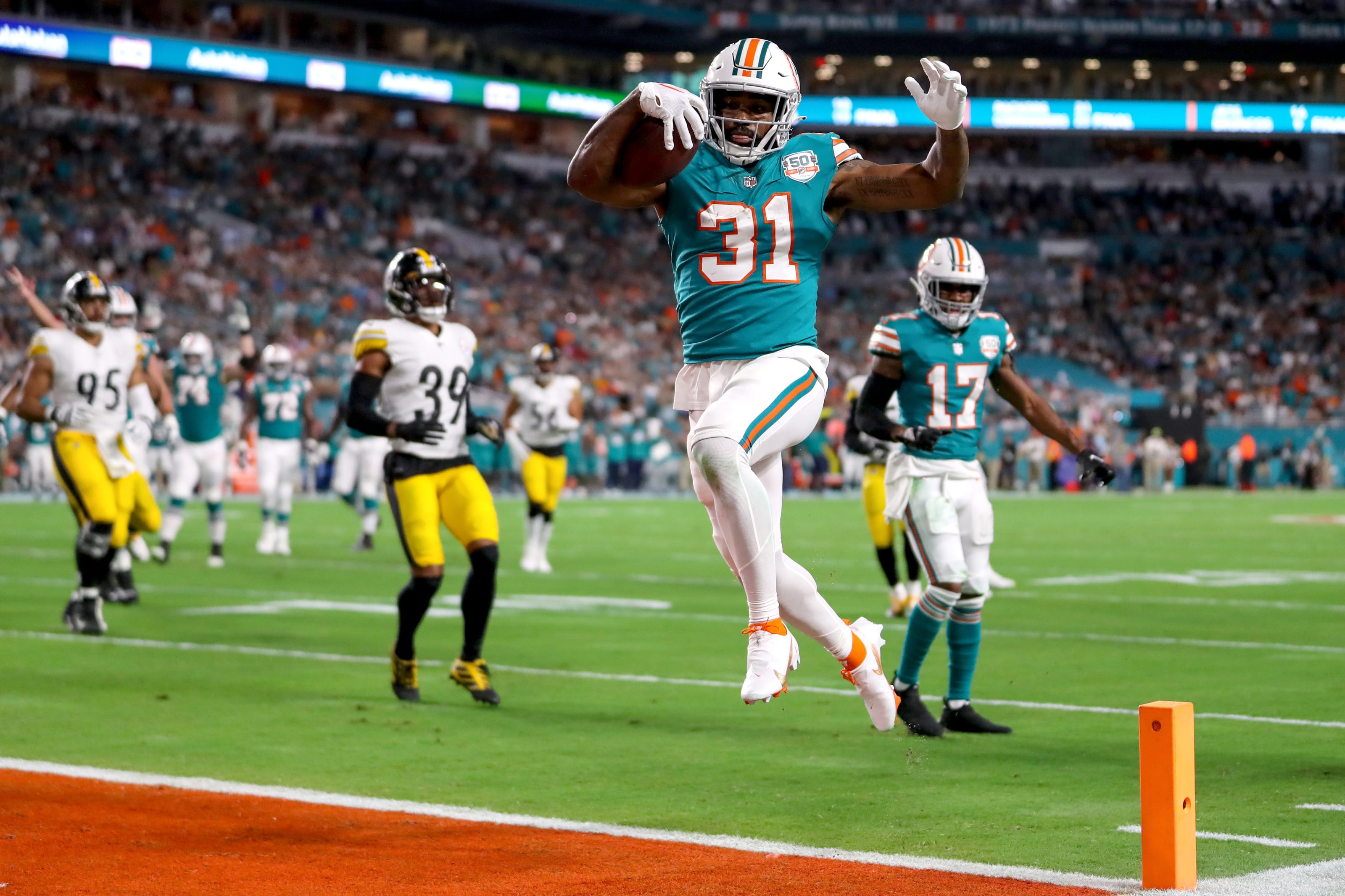 3 bold predictons for week 8 Miami Dolphins vs Detroit Lions Page 4