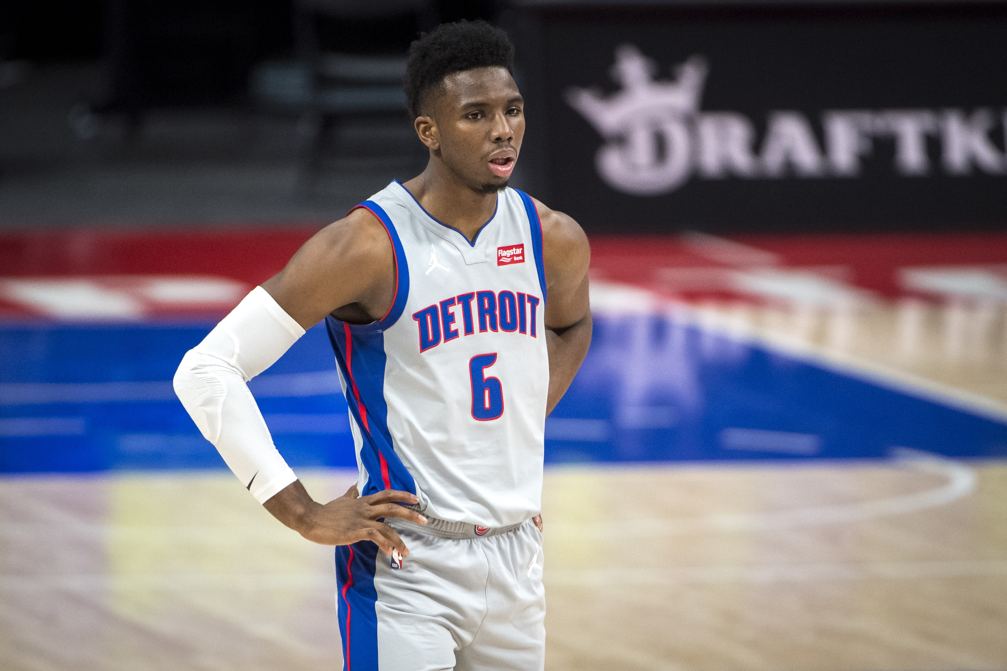 Pistons G Hamidou Diallo gets in-game wardrobe change after name