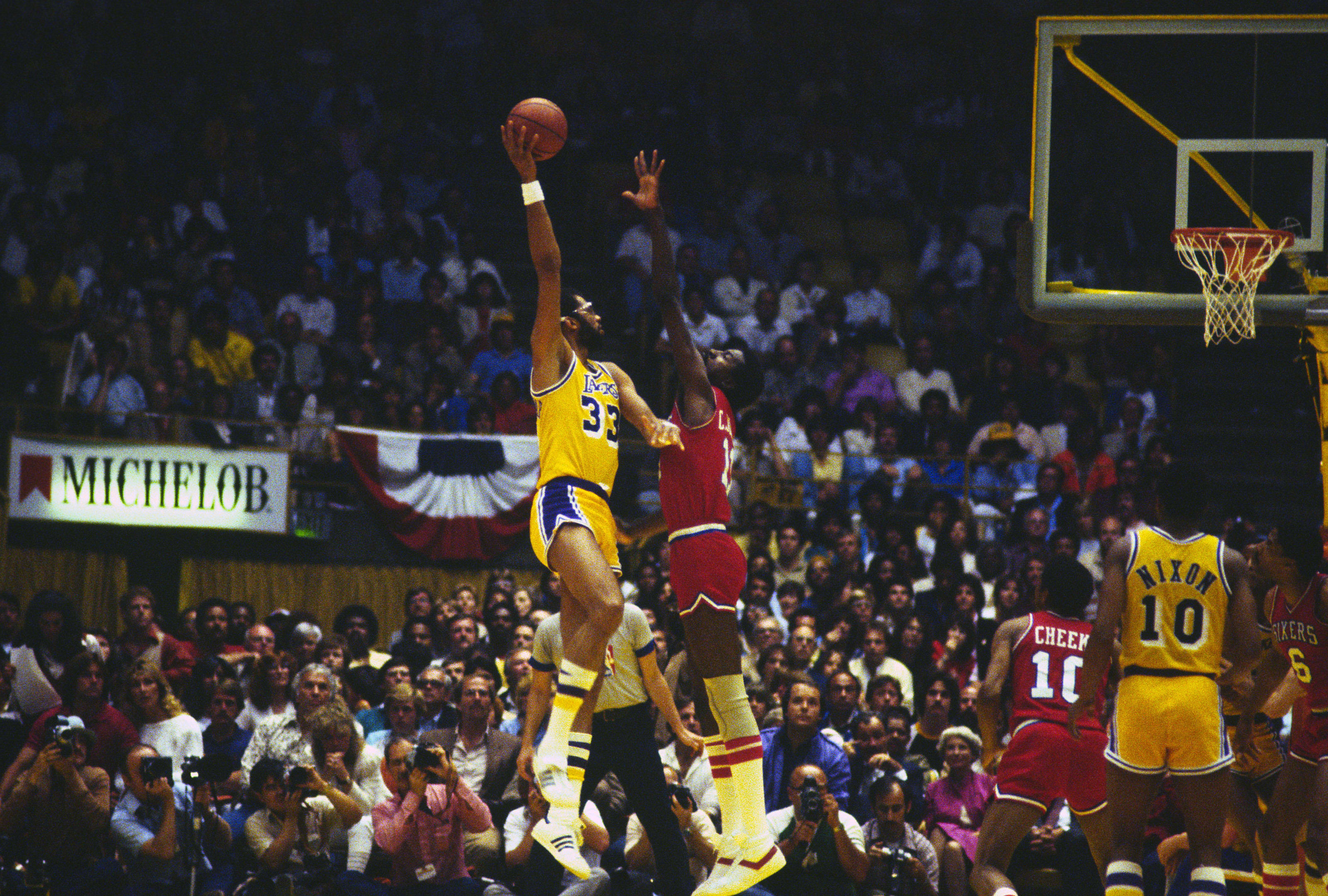 Basketbawful: Flying high with Kareem Abdul-Jabbar