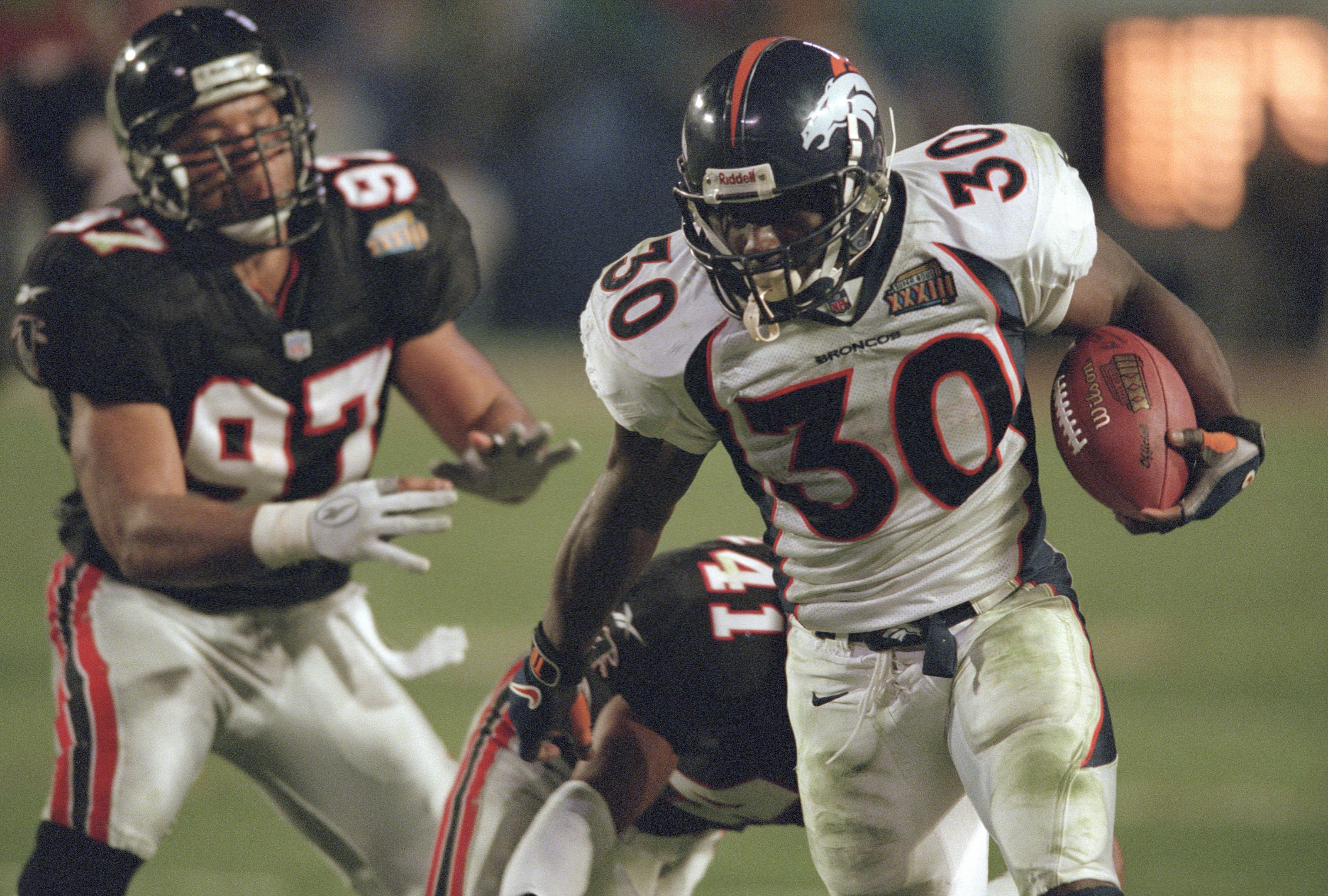 Denver Broncos: Legendary jersey numbers that should be retired