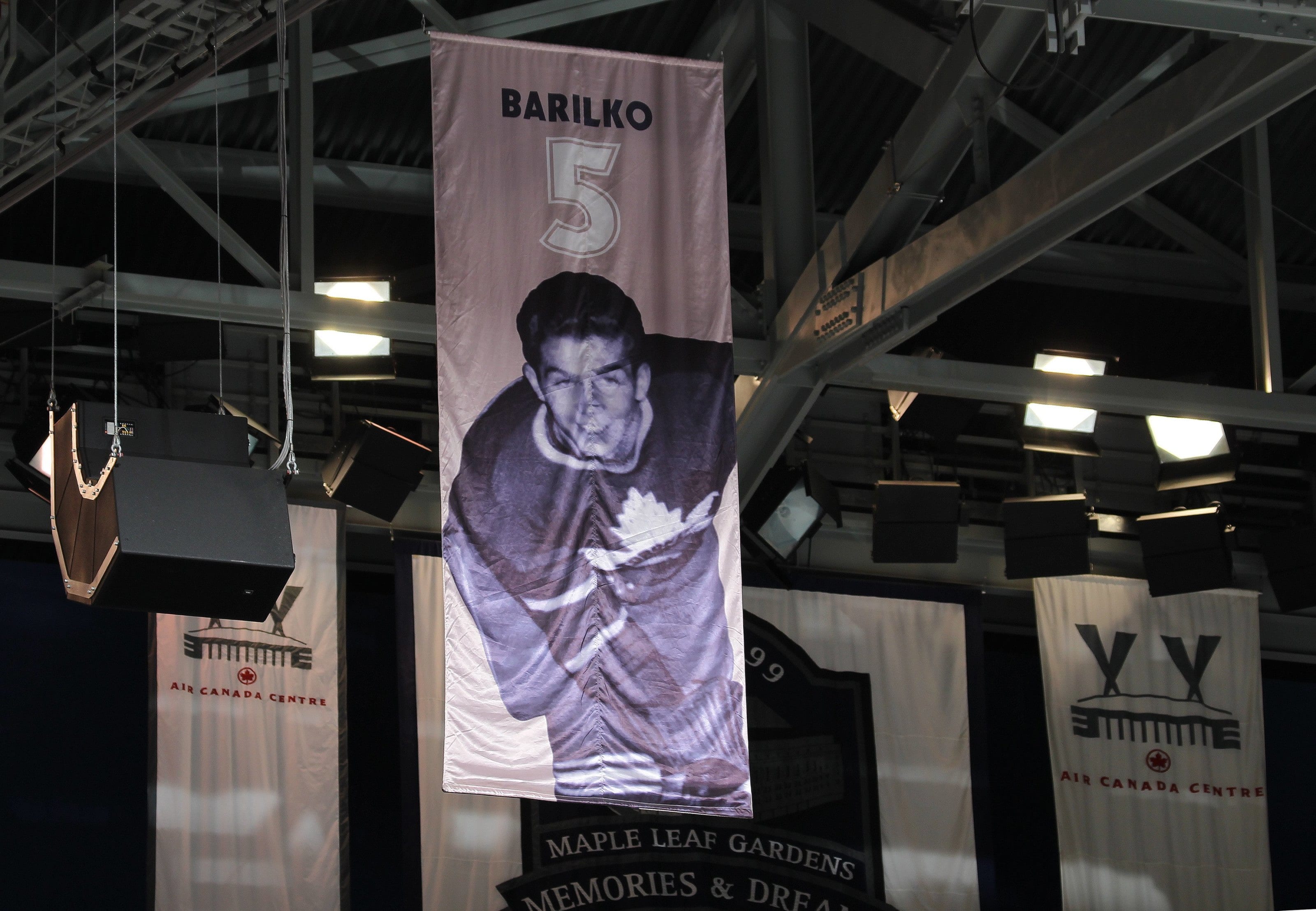 Fifty Mission Cap – The tragic story of Toronto Maple Leafs defenceman Bill  Barilko – Canadian Military History