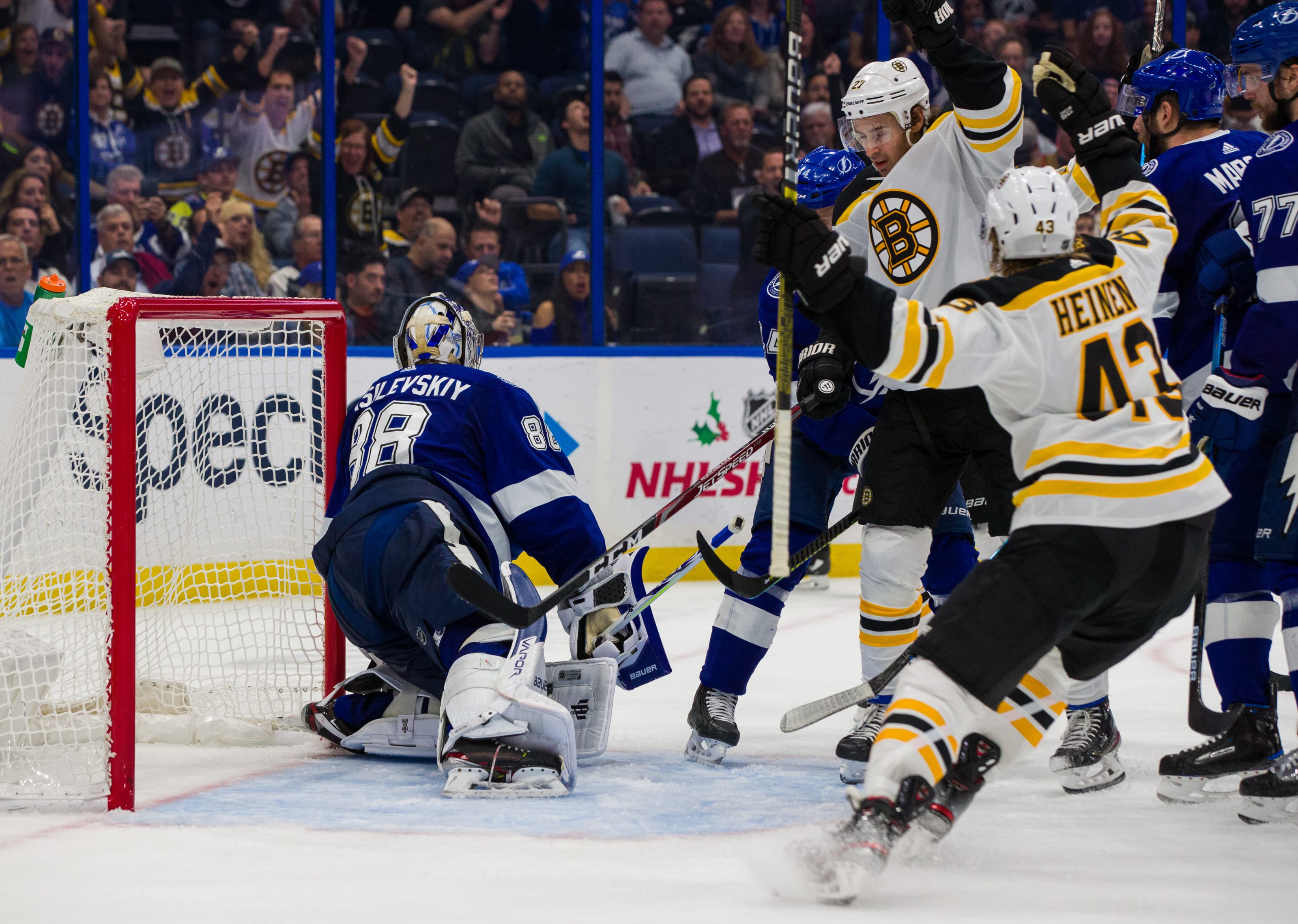 Boston Bruins: The goaltenders that'll decide the Atlantic Division