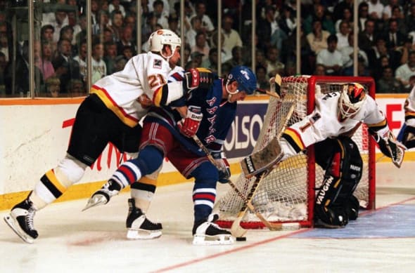 Hockey Hall of Fame: Steve Larmer in 2015? - Committed Indians
