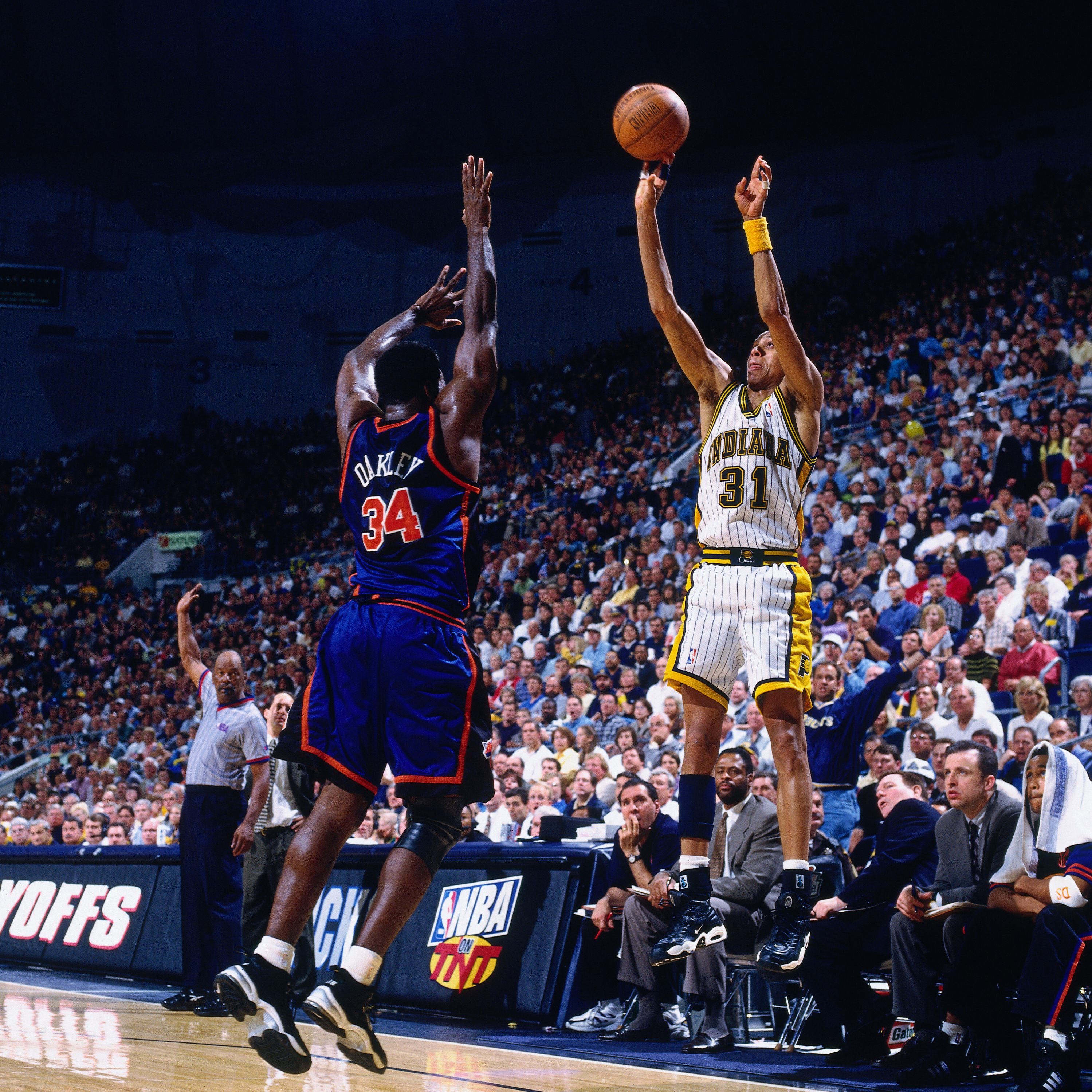 Reggie Miller, Mark Jackson and Rik Smits of the Indiana Pacers look  News Photo - Getty Images