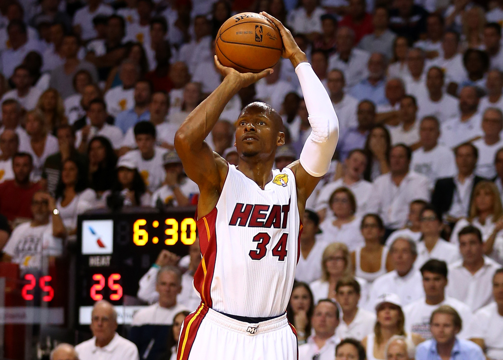 Top NBA Finals moments: Ray Allen's late 3 turns tide for Heat