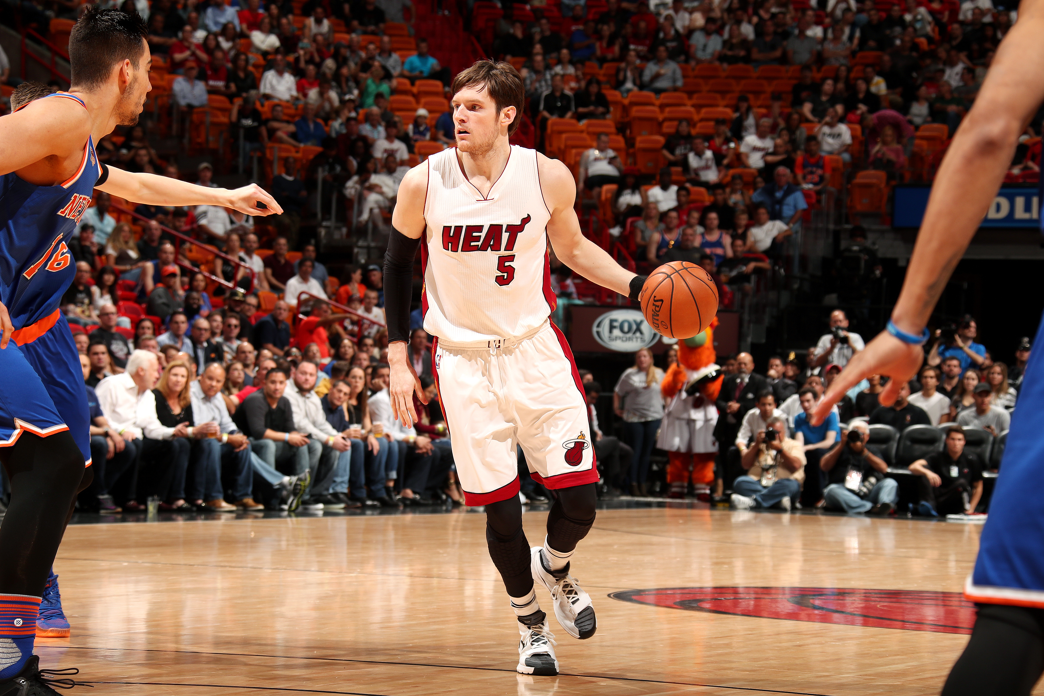 The Miami Heat sign 3-point specialist Matt Williams
