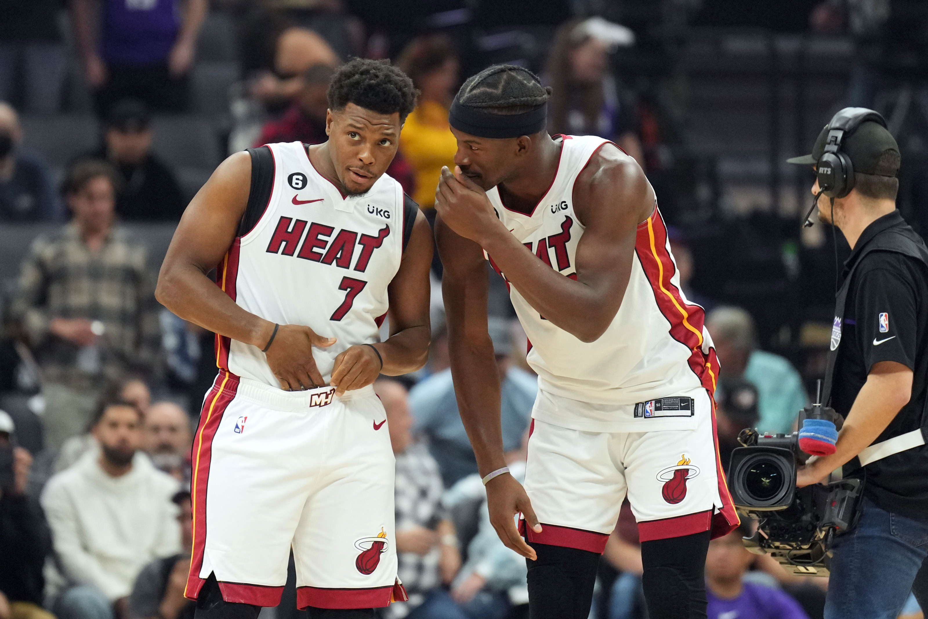 Heat's Kyle Lowry Out 4 Straight Games: 'Personal Reasons