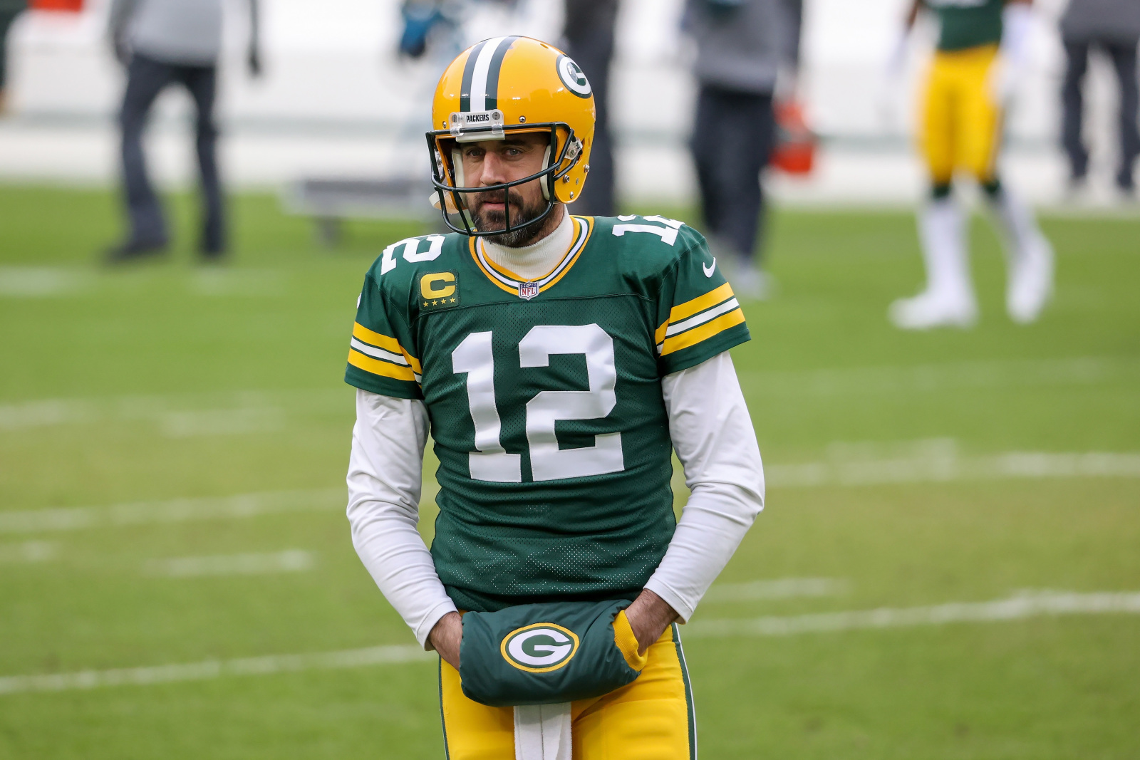 Should Aaron Rodgers be the Madden 22 cover athlete?