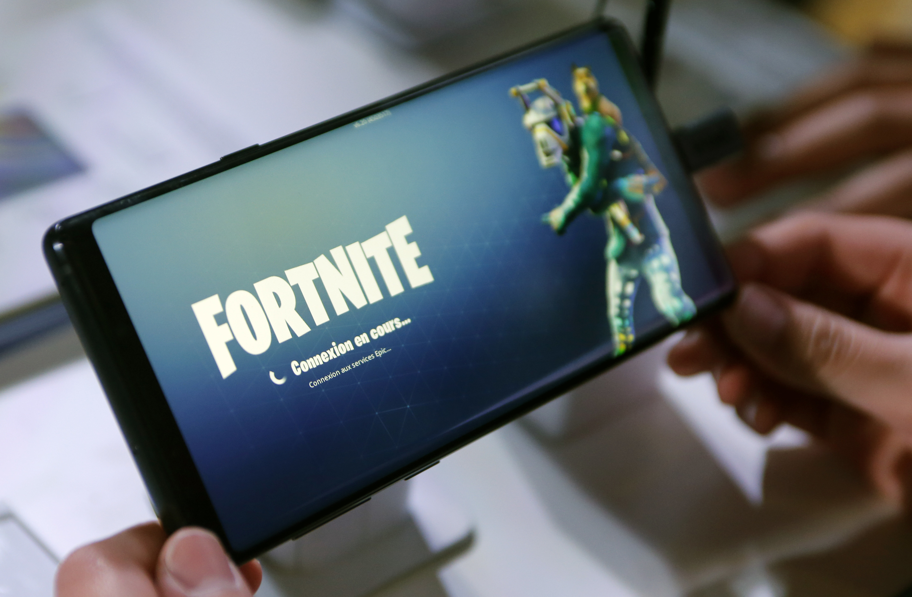 You Can Still Download and Play 'Fortnite' on Android