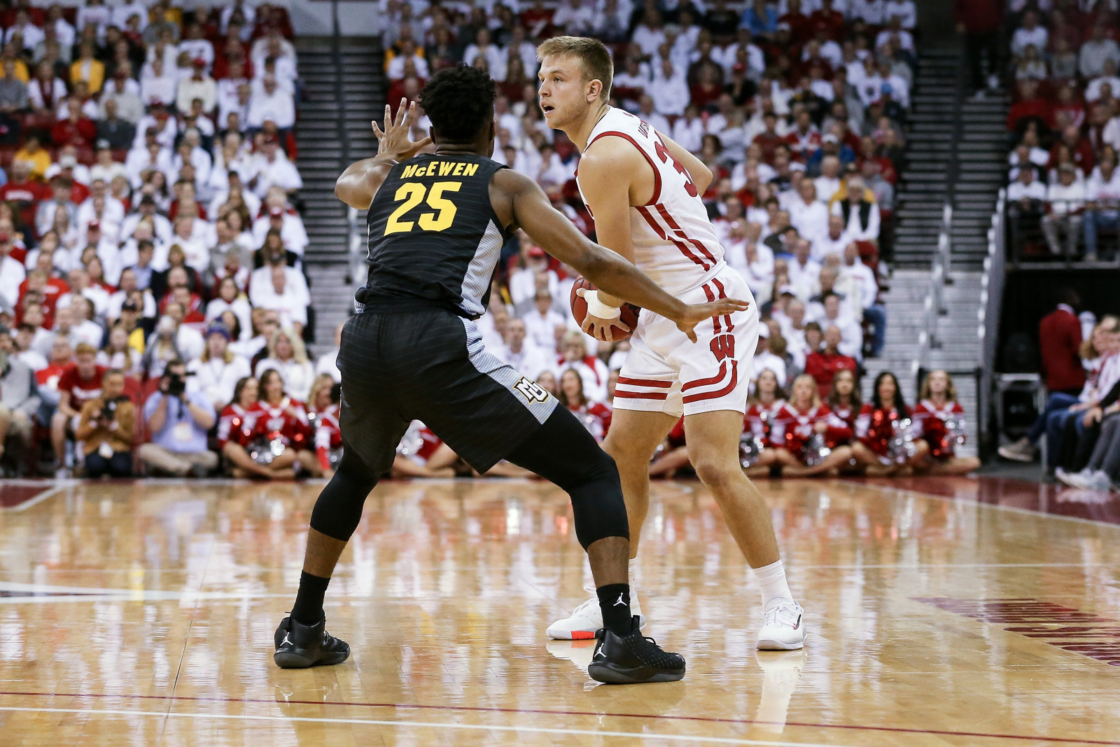 Wisconsin Game Today Wisconsin vs Marquette, Predictions, Odds, TV Channel and Live Stream for Basketball Game Dec
