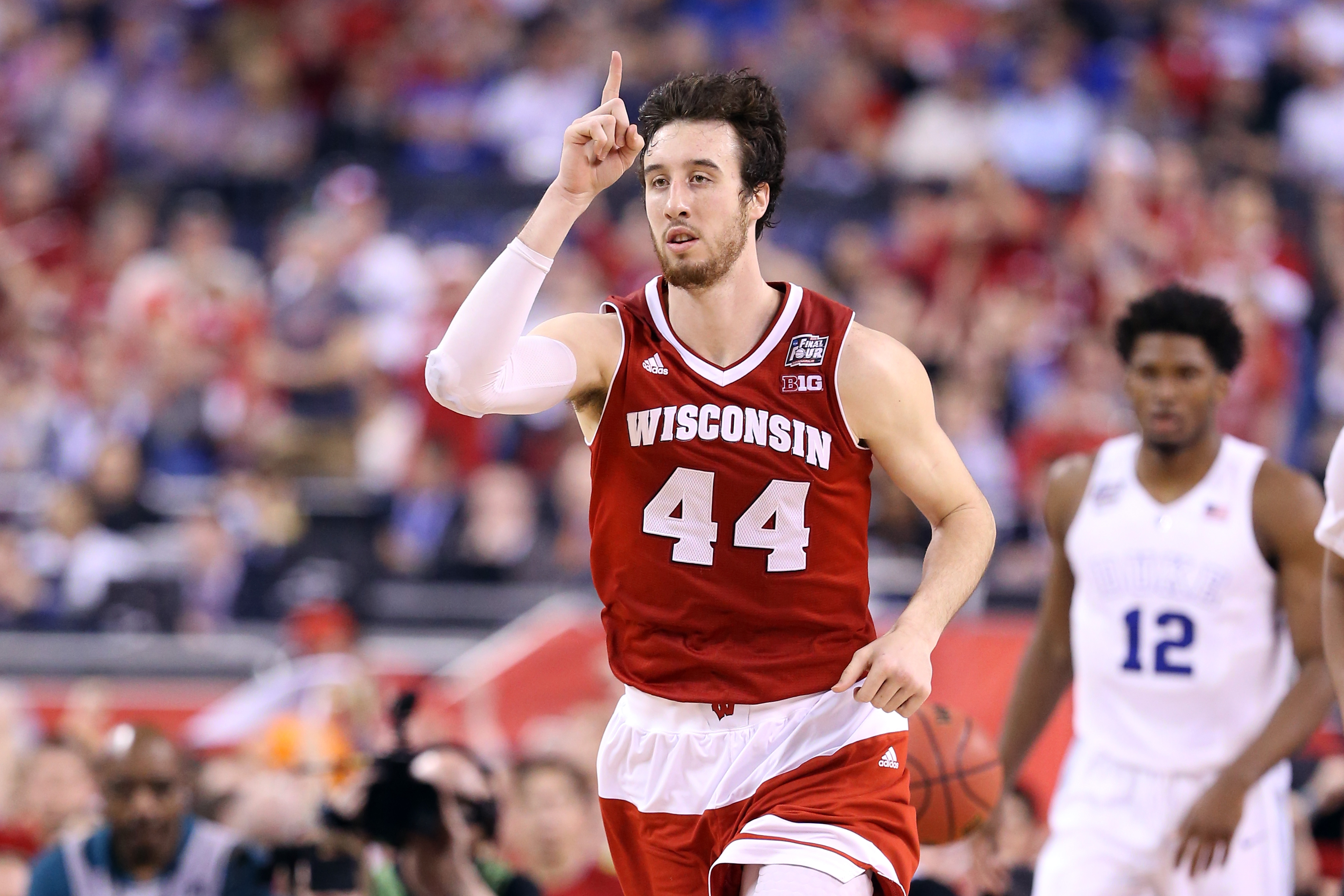 Frank Kaminsky to retire jersey at Wisconsin Badgers game