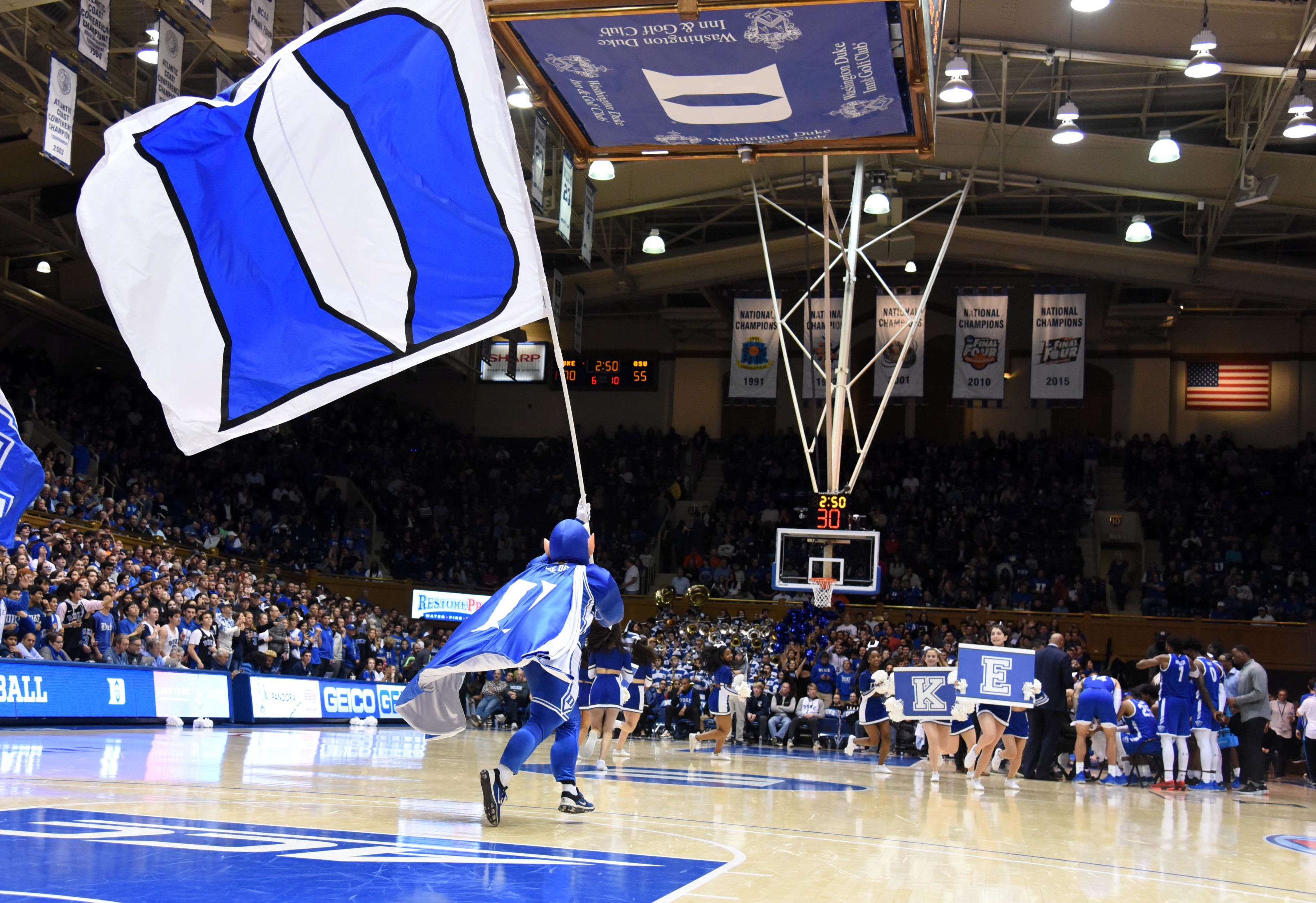 Duke Basketball: Could another star join Blue Devils' 2017 roster?
