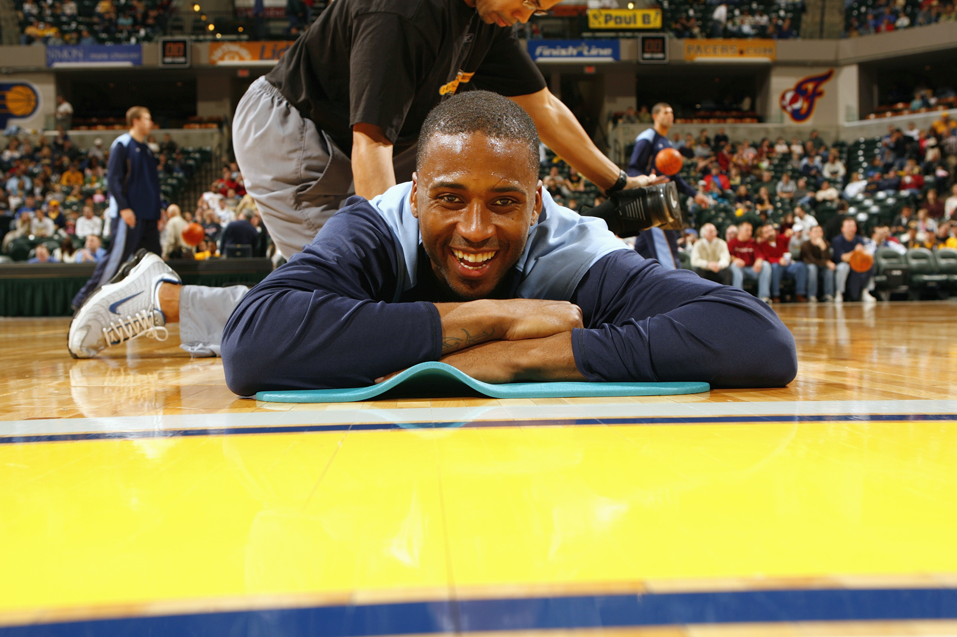 Greatest Memphis Grizzlies Of All-Time: Lorenzen Wright