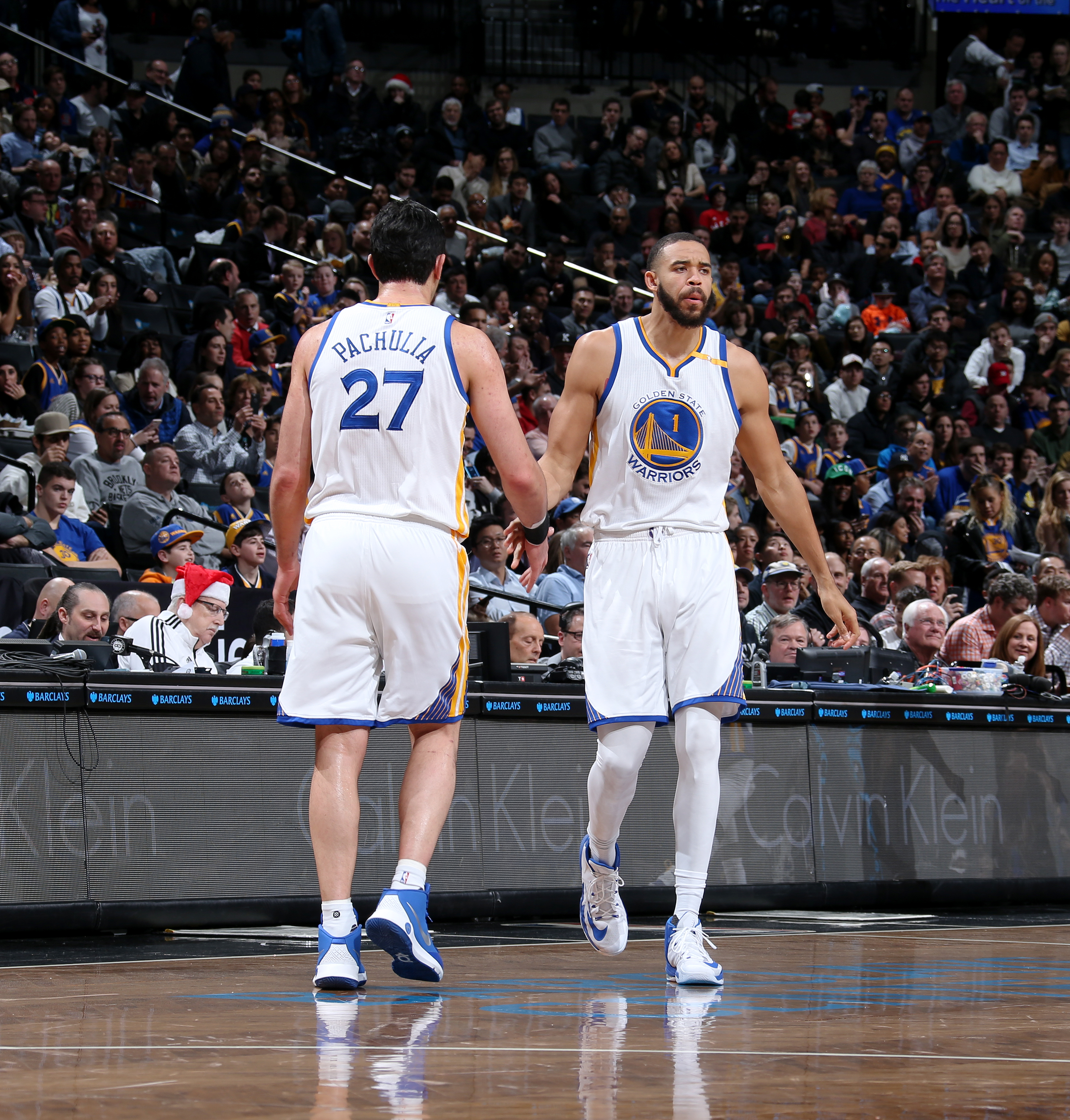 JaVale McGee found an NBA Finals hat big enough for Zaza Pachulia – KNBR