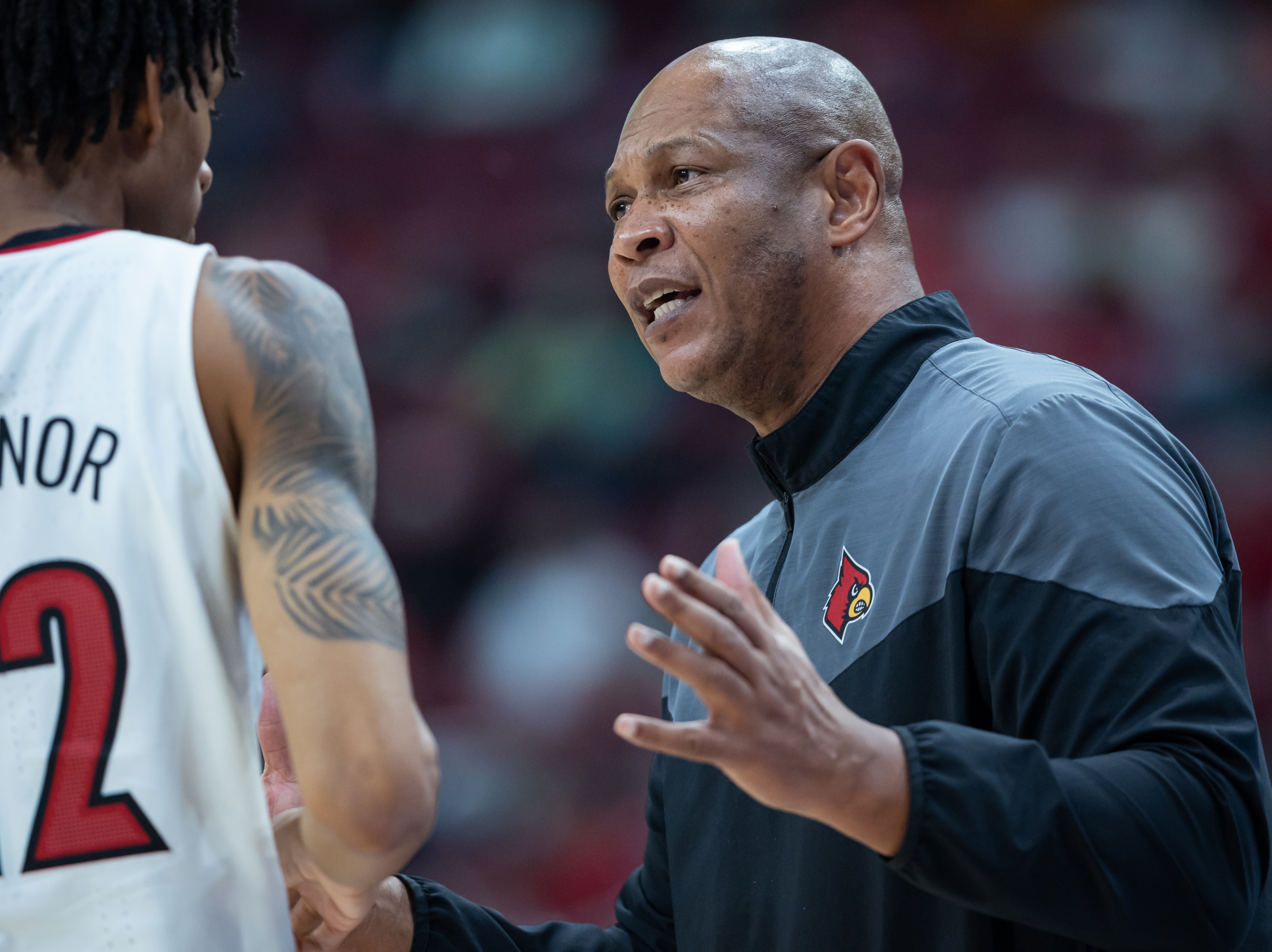 Kenny Payne back with the Cards, officially named UofL men's basketball  coach