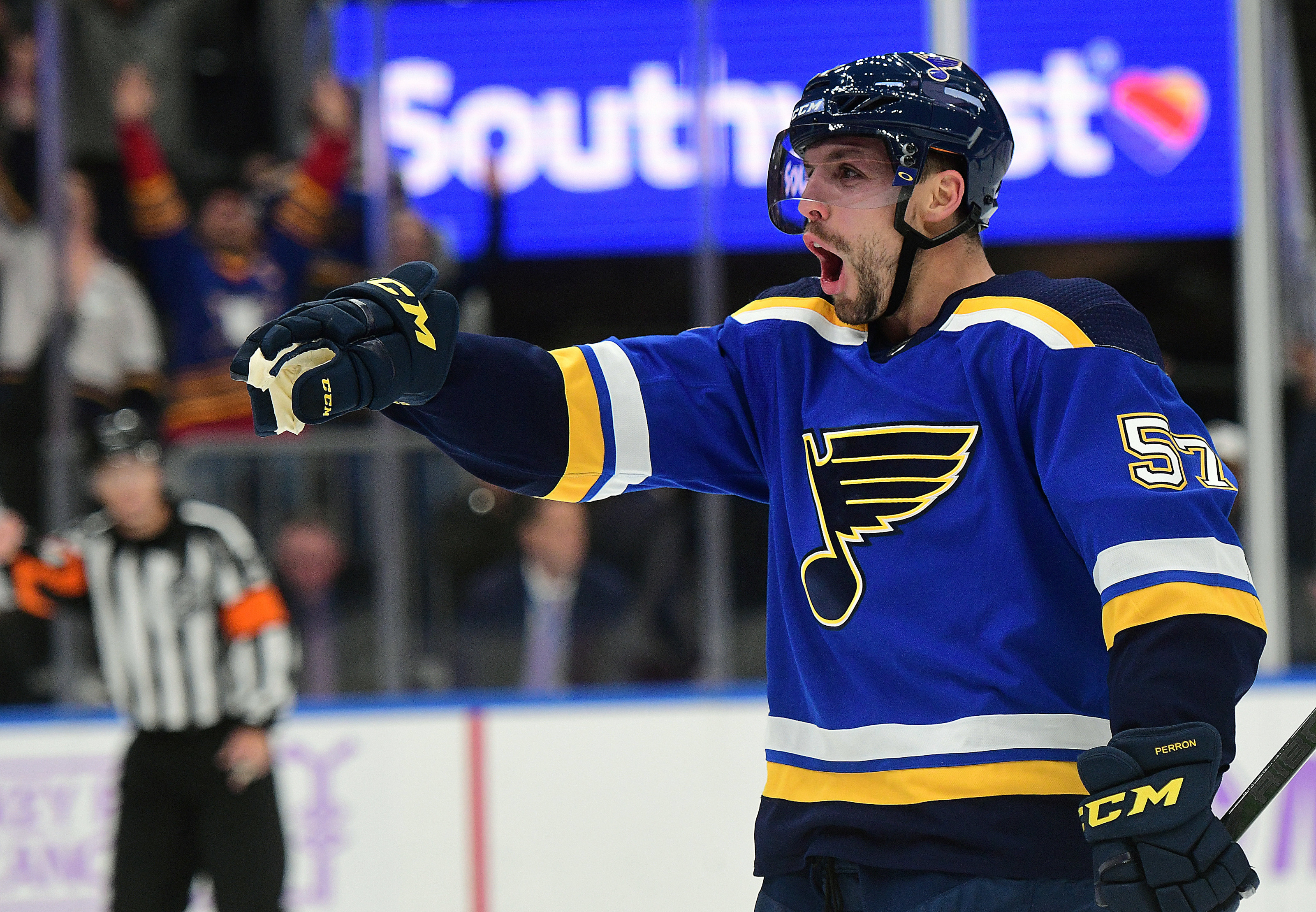 St. Louis Blues Bring Back David Perron on Two-Year Deal