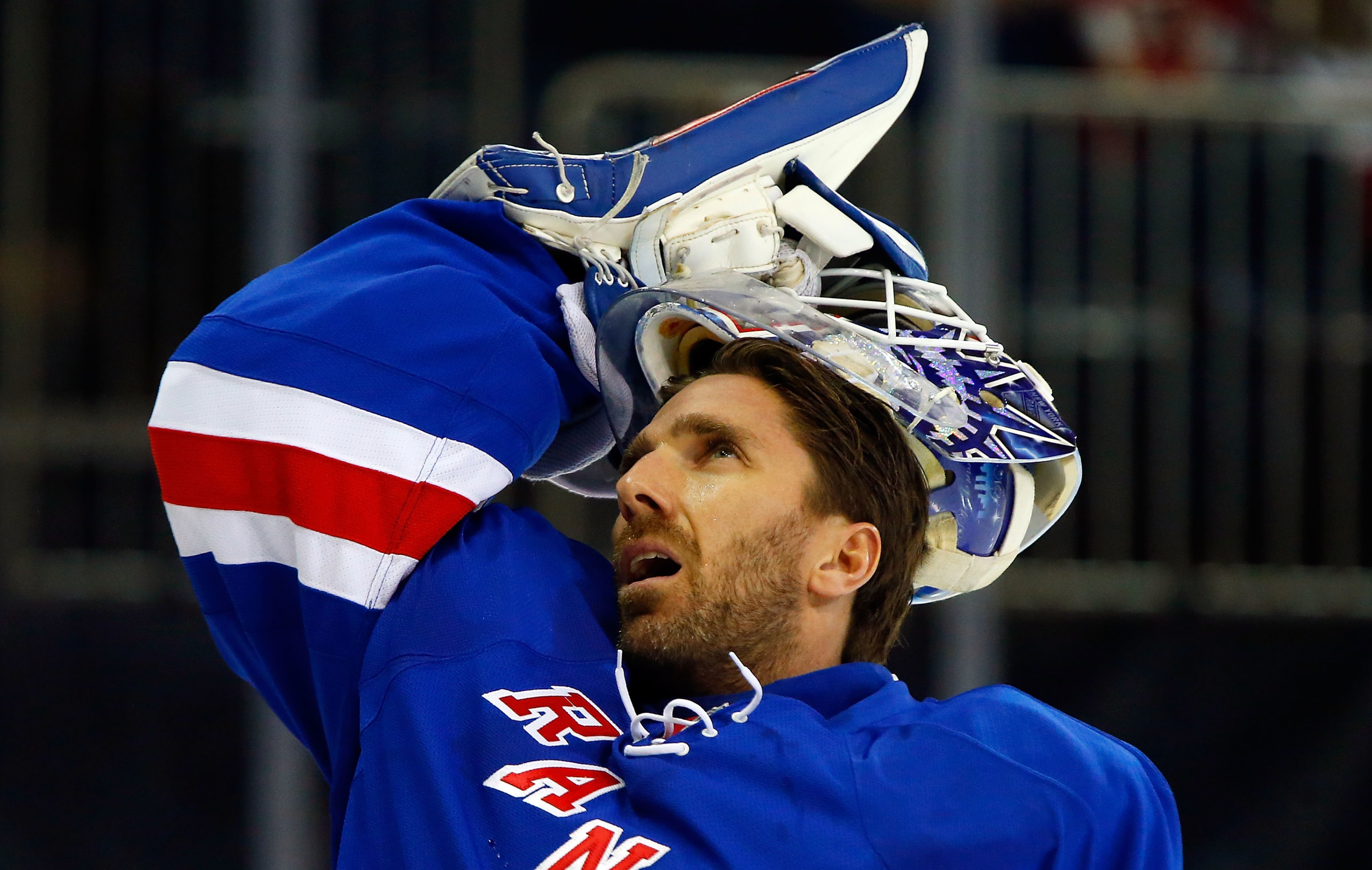 NYR/DET 11/24 Review: Rangers Dine on Redwings As Their Thanksgiving Left  Overs, “Vintage” Henrik Lundqvist Carries The Rangers To Two Points, Zucc  Can't Control Himself, Another Goalie Duel Game, Winter Classic Jerseys