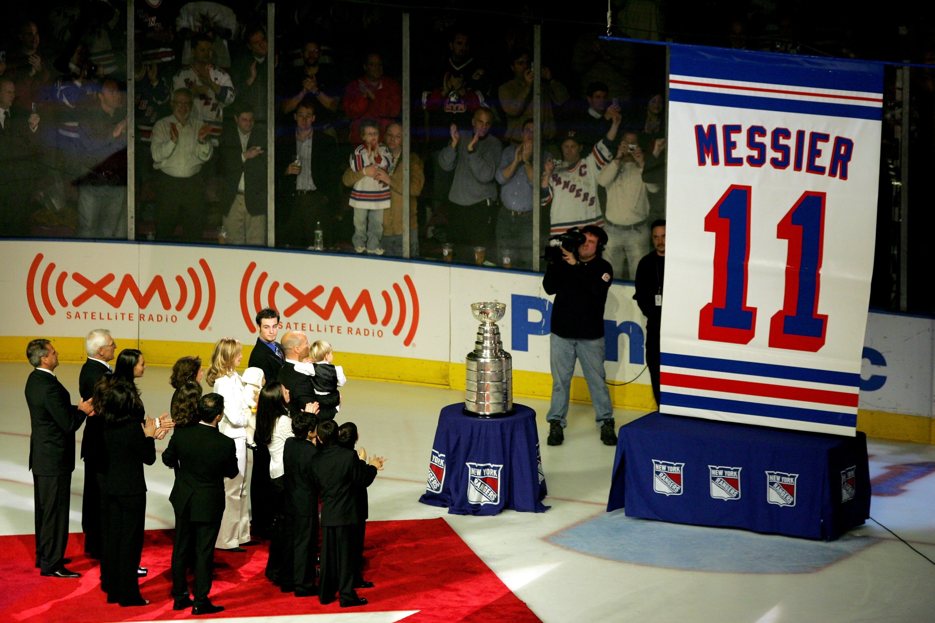 New York Rangers longtime captain Mark Messier has his No. 11 raised to the  MSG rafters at Madison Square Garden in New York City on January 12, 2006.  Mark Messier becomes the