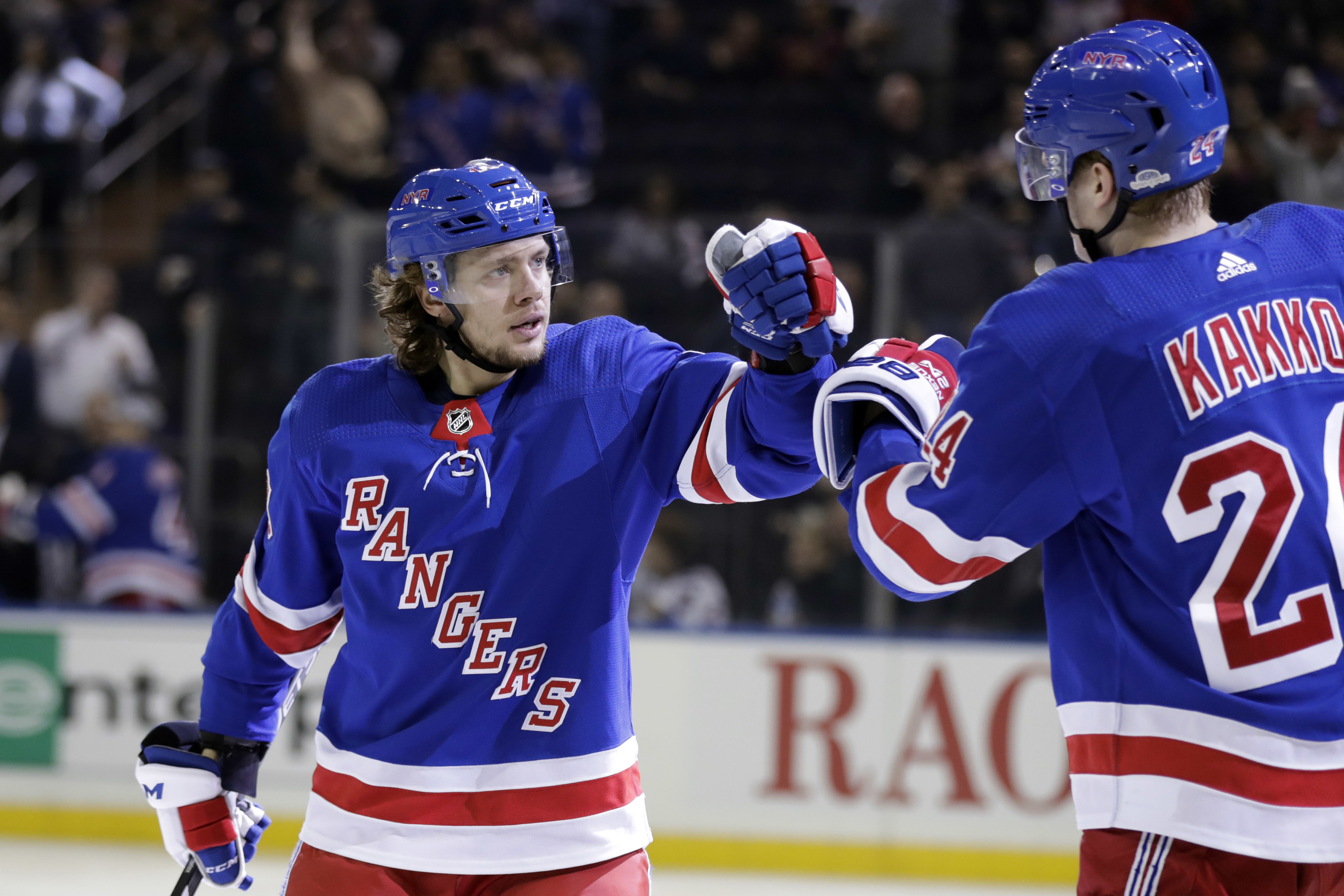 Artemi Panarin contract: New York Rangers sign star free agent - Chicago  Sun-Times