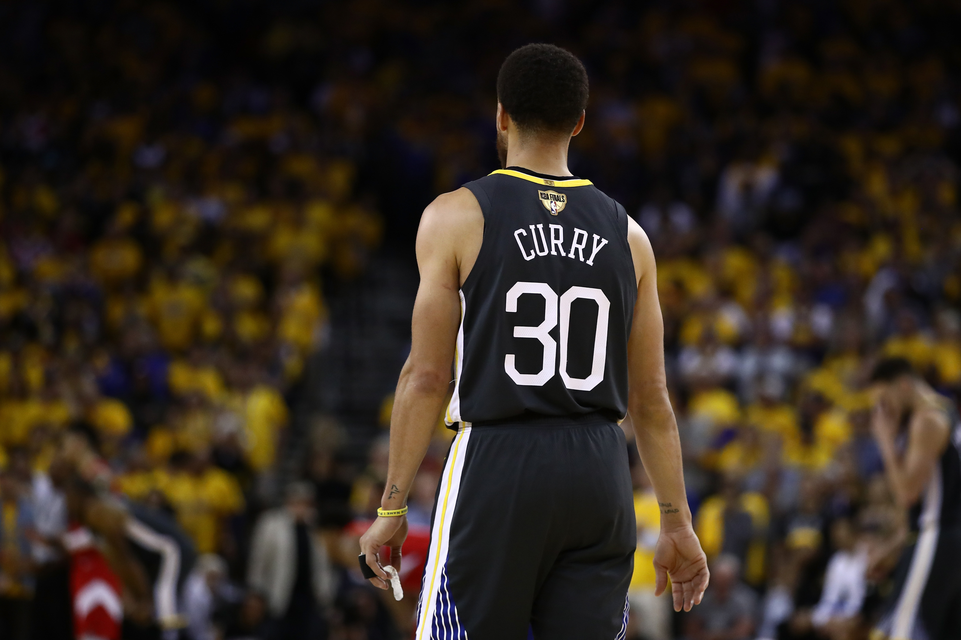 Golden State Warriors: 3 Ways Toronto has neutralized Stephen Curry