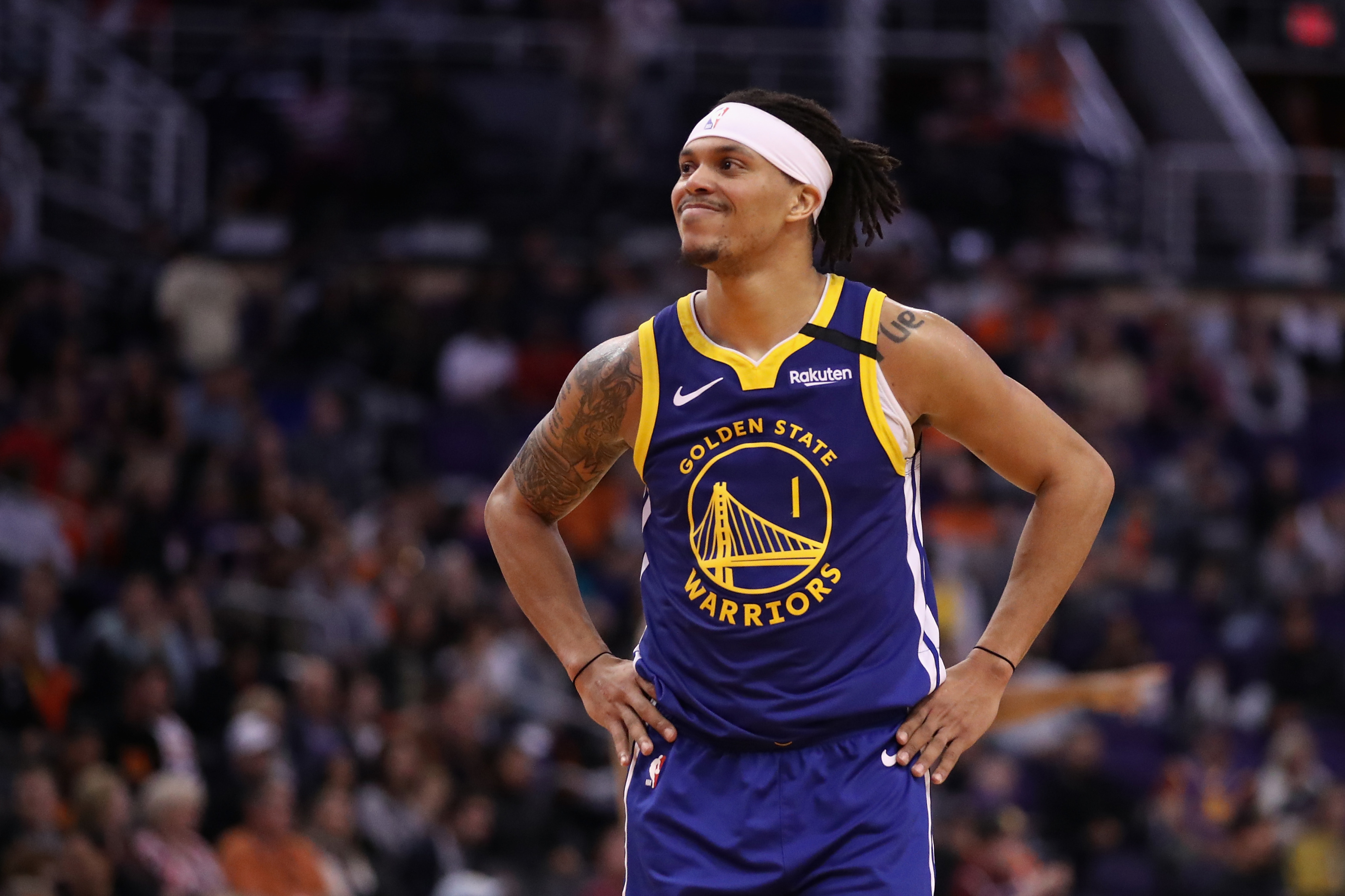 Golden State Warriors' Damion Lee: 'It's easier to get a gun than baby  formula