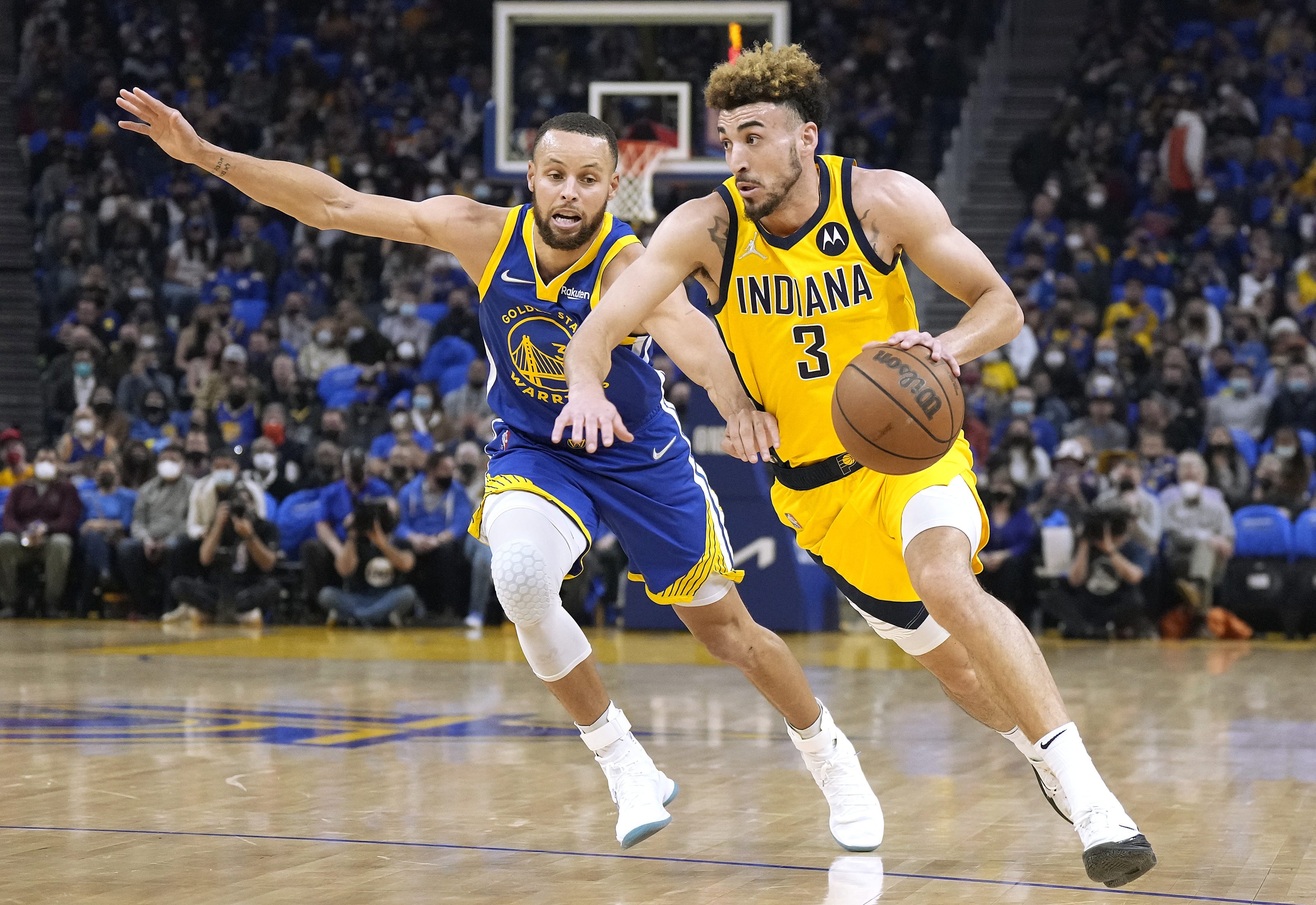 Golden State Warriors seek to sweep home stand against Pacers