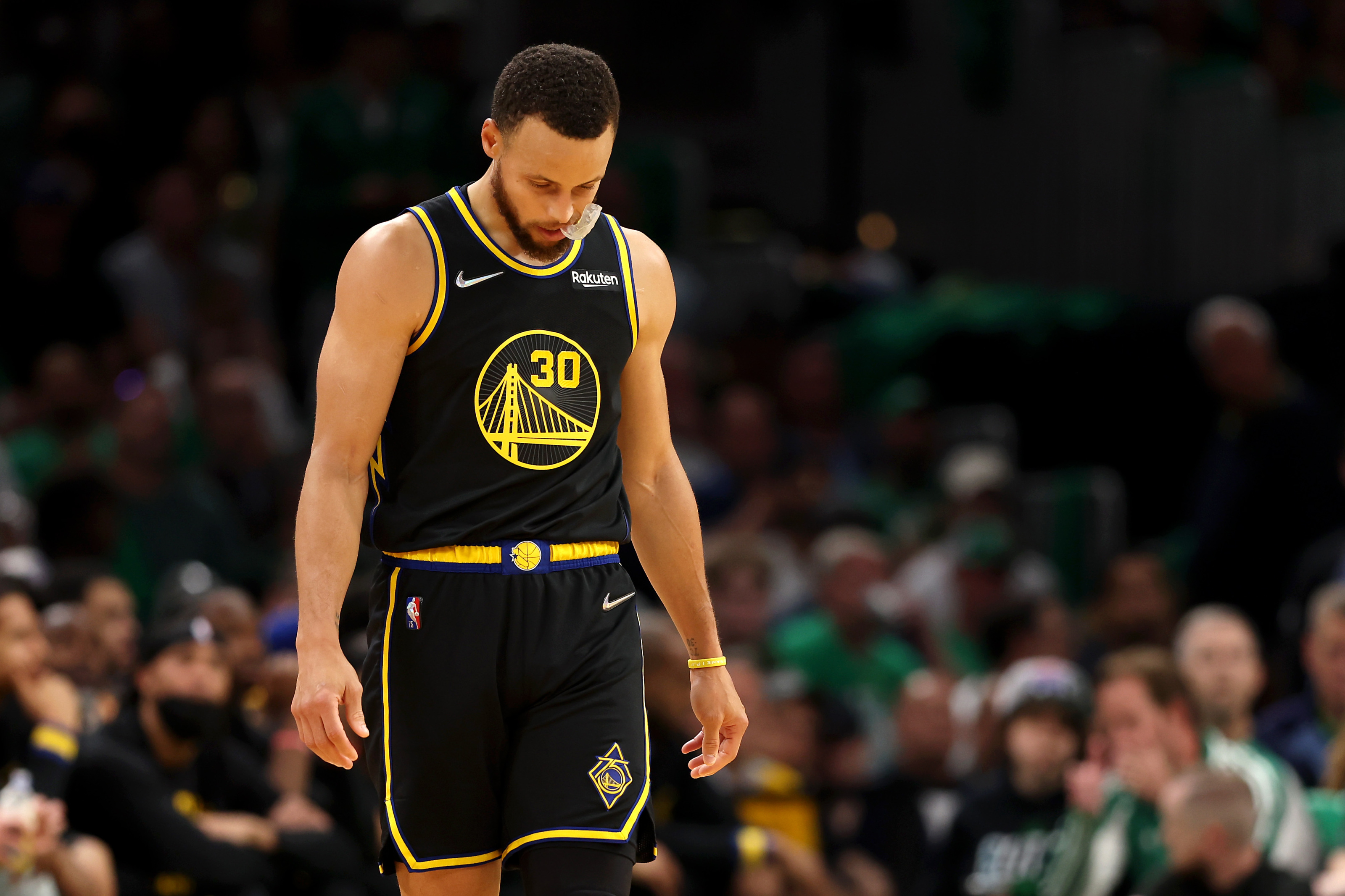 Stephen Curry makes history with 3-point shooting against Celtics in Game 1  of NBA Finals 