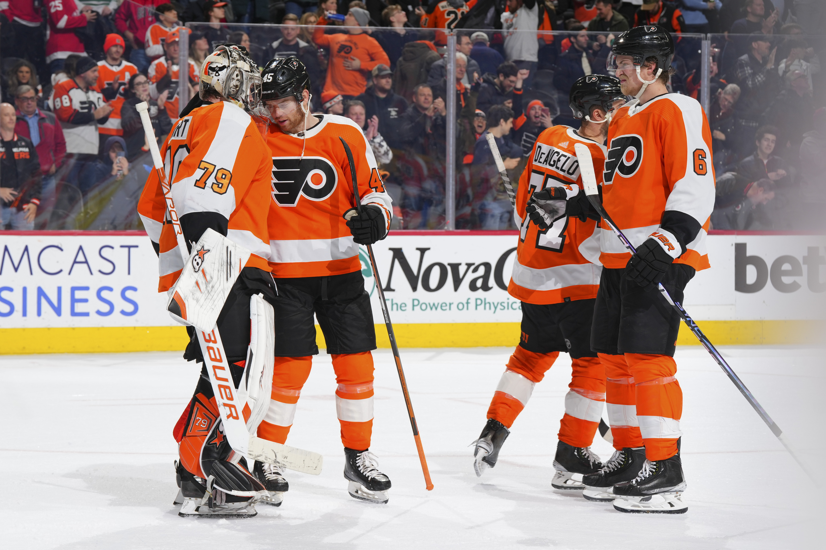 Philadelphia Flyers' Best and Worst Looks - Page 3