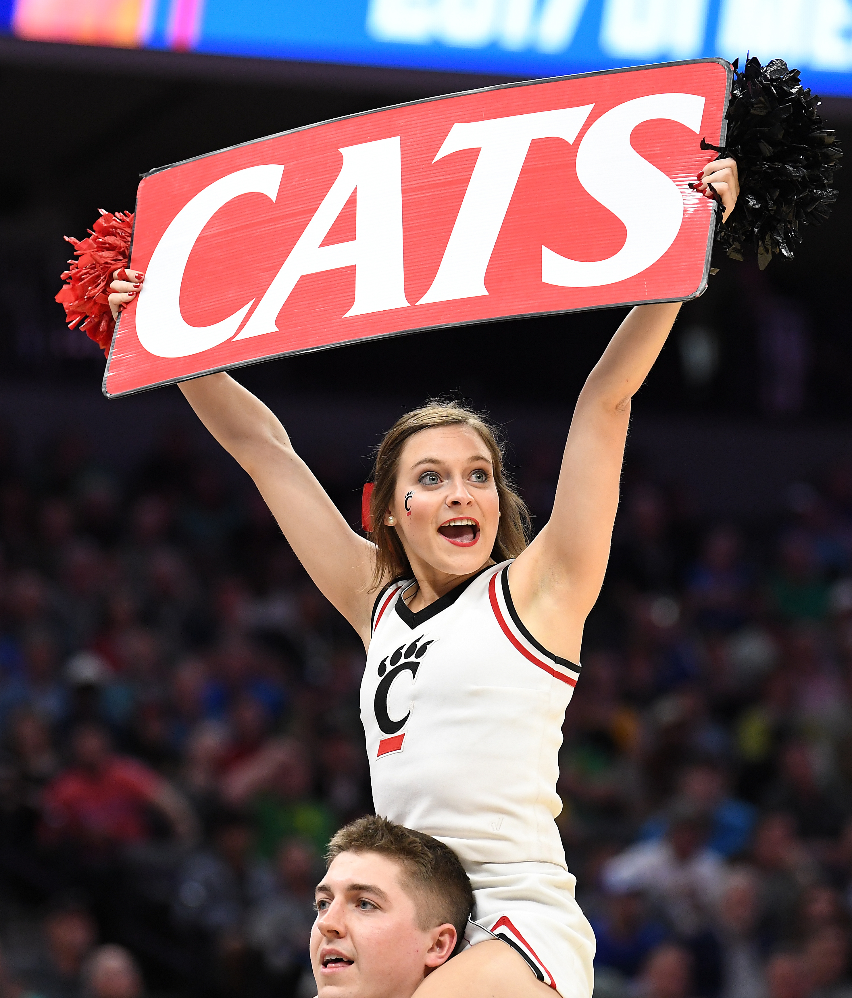 Cincinnati Bearcats 2017-18 Basketball Team Preview and Prediction 