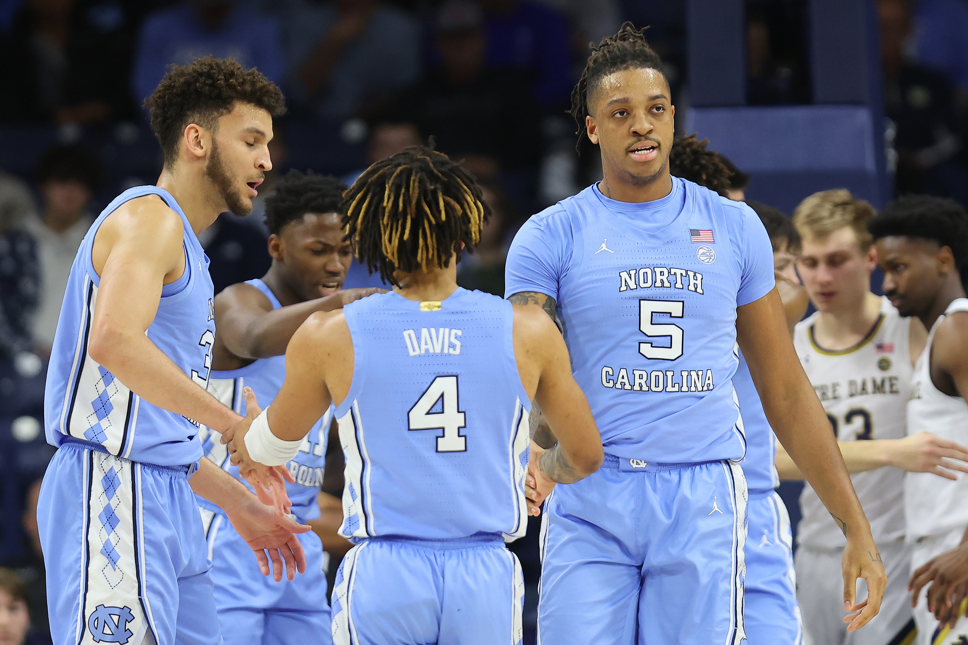 UNC Basketball wins ugly at Notre Dame to keep hope alive