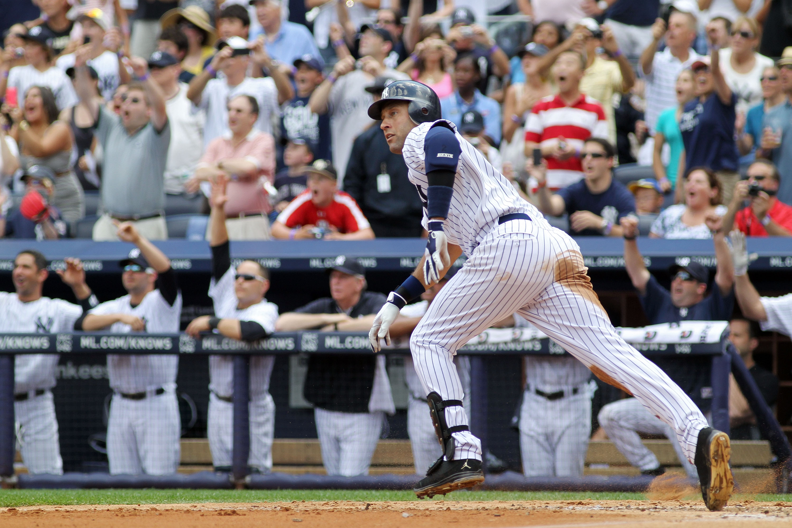 This Day in Yankees History: Derek Jeter reaches another milestone