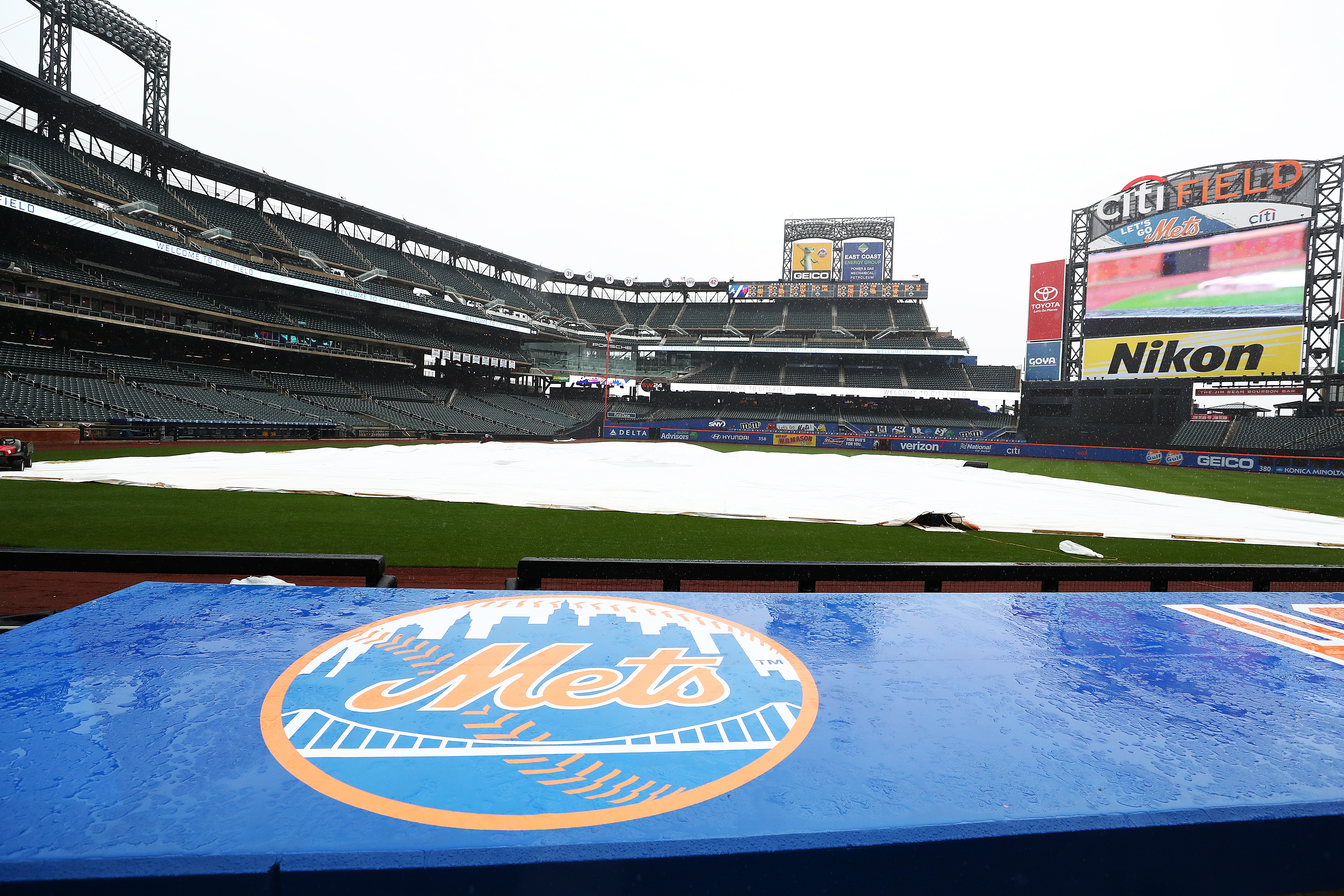 New York Mets History: Anthony Young Loses 27th Consecutive