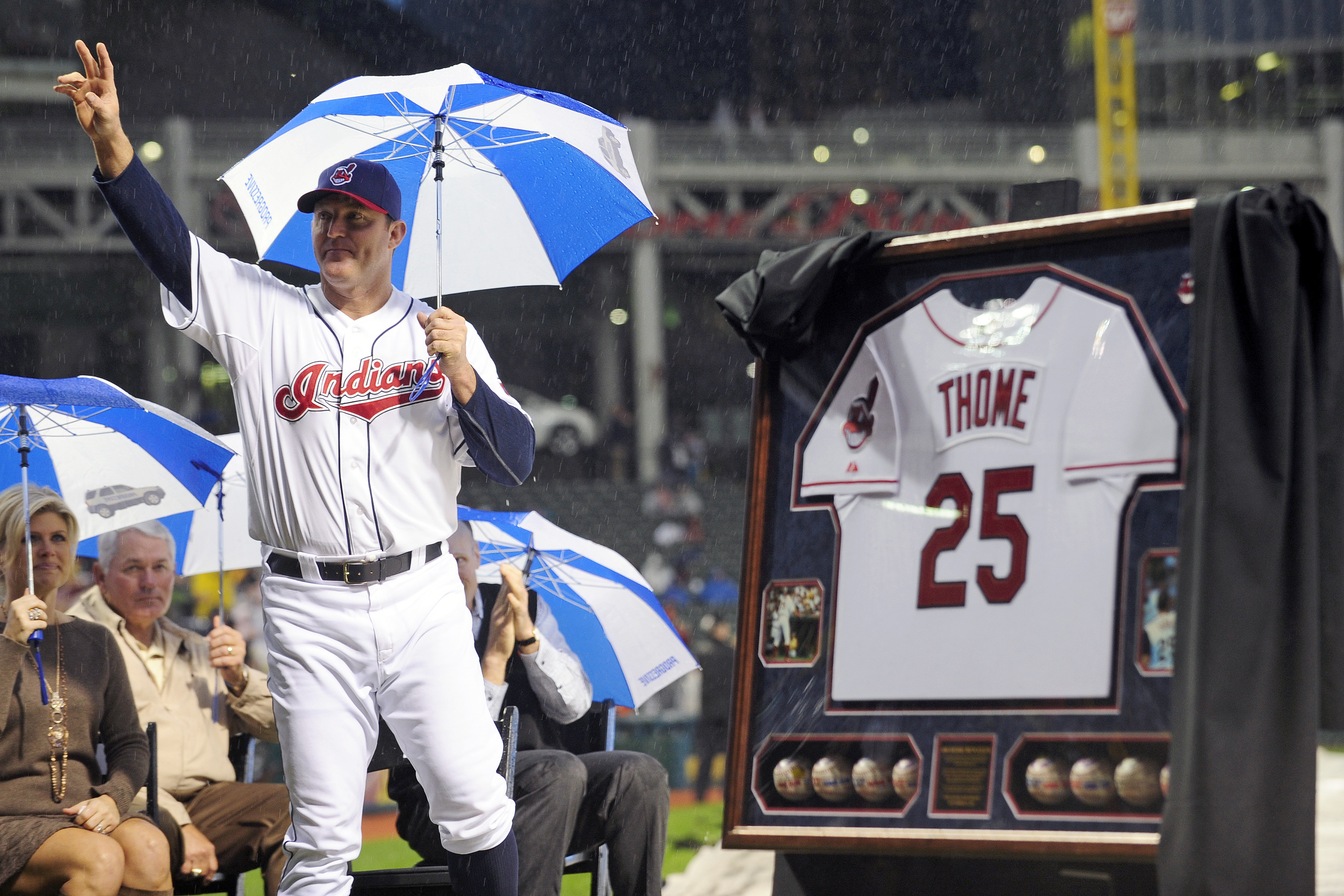 Cleveland Indians Jim Thome makes his logo preference known
