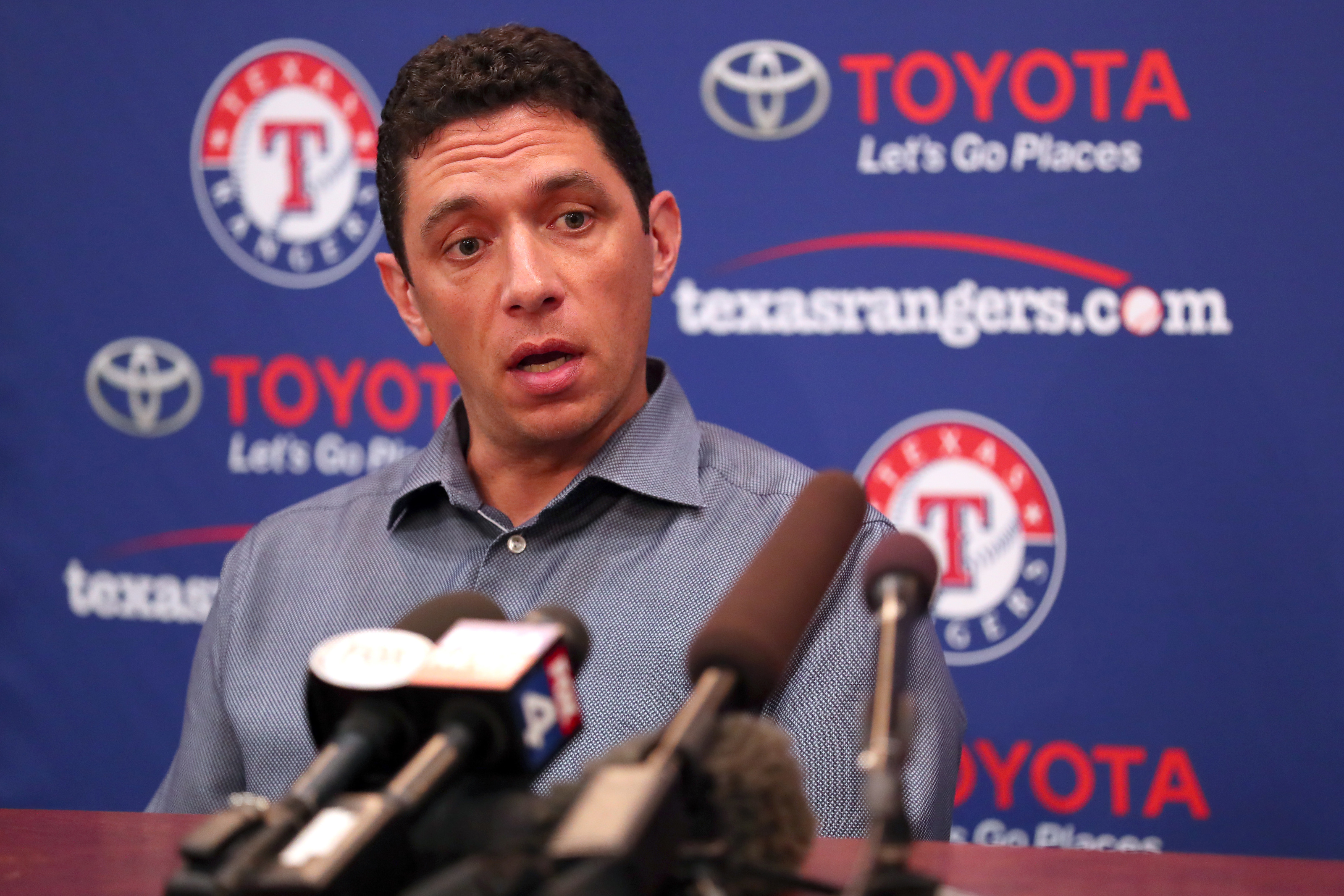 Texas Rangers: three free agents team should target