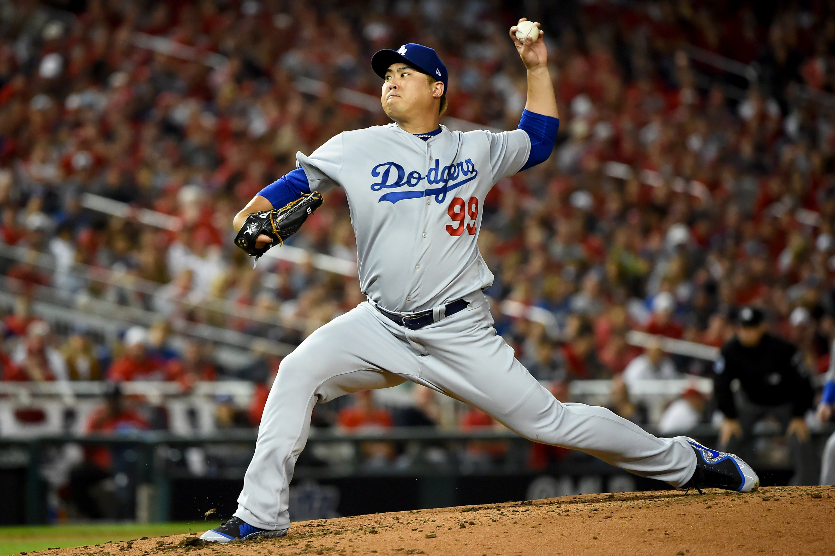Blue Jays sign Hyun-Jin Ryu to four-year, $80M contract