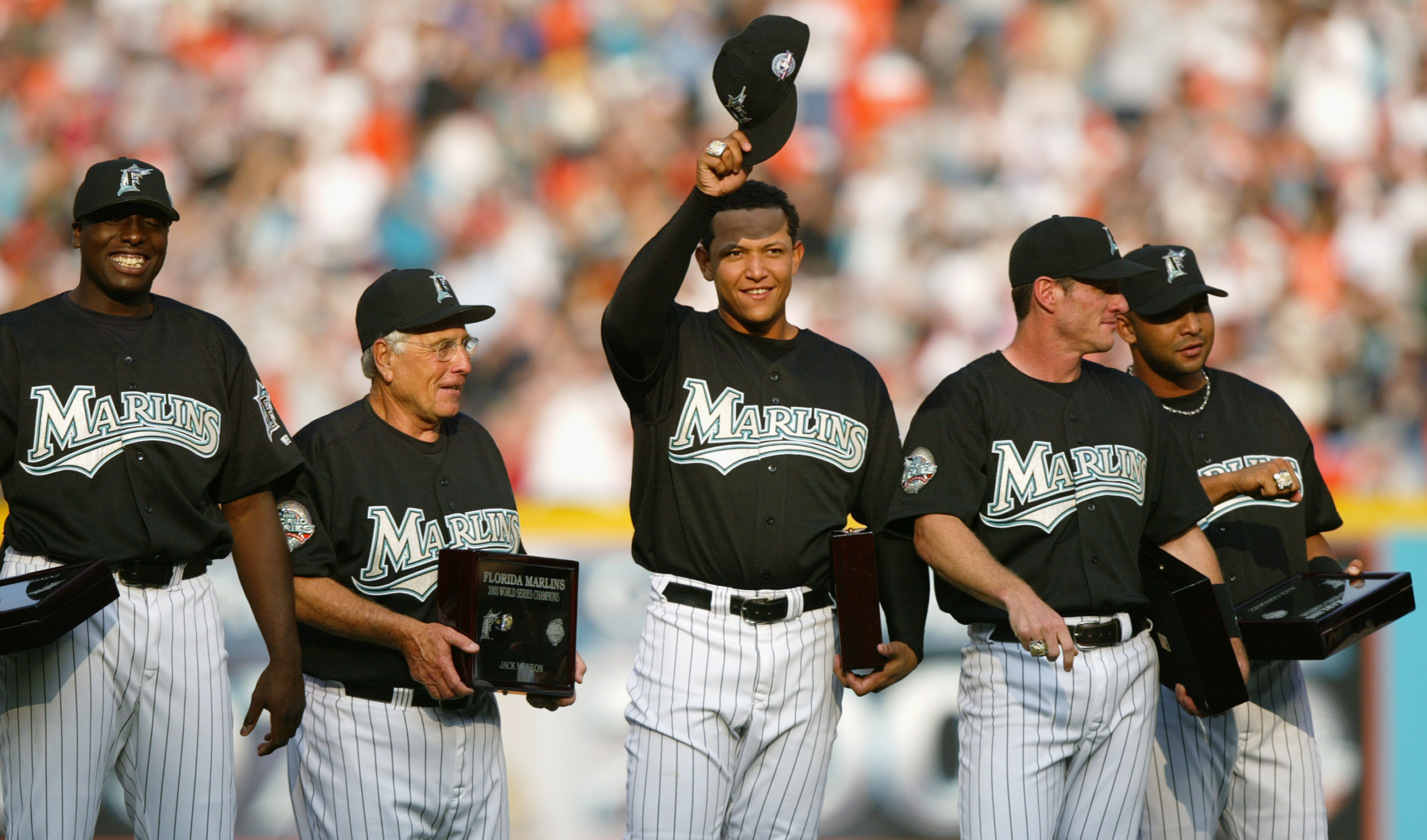 Why don't the Miami Marlins have any retired numbers? - Page 3