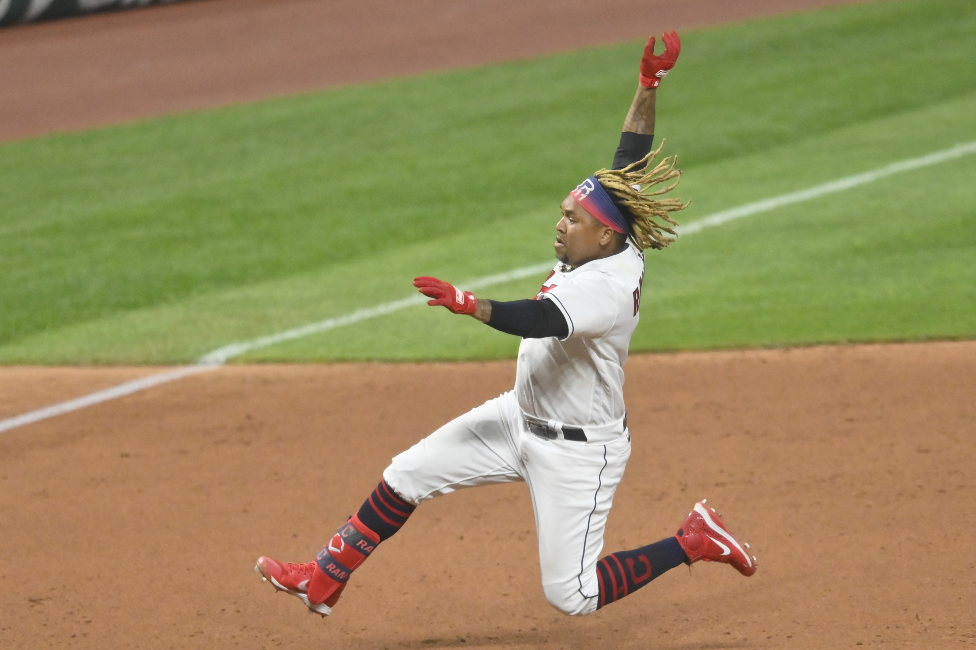 Cleveland Indians reportedly ready to deal Jose Ramirez