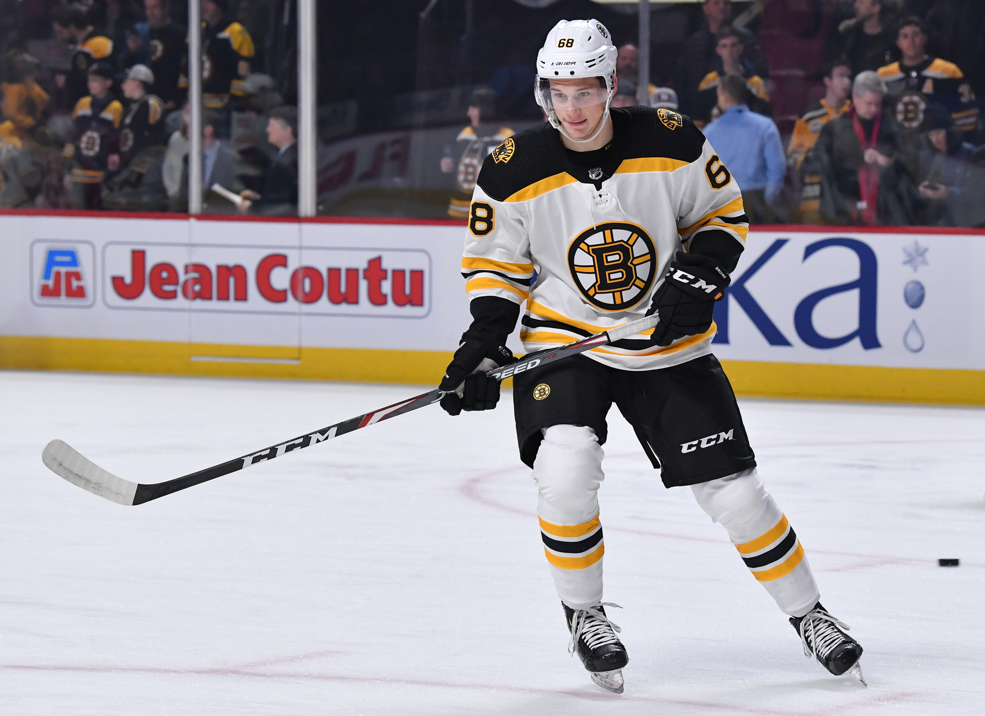 David Pastrnak of the Boston Bruins warms up prior to the 2019