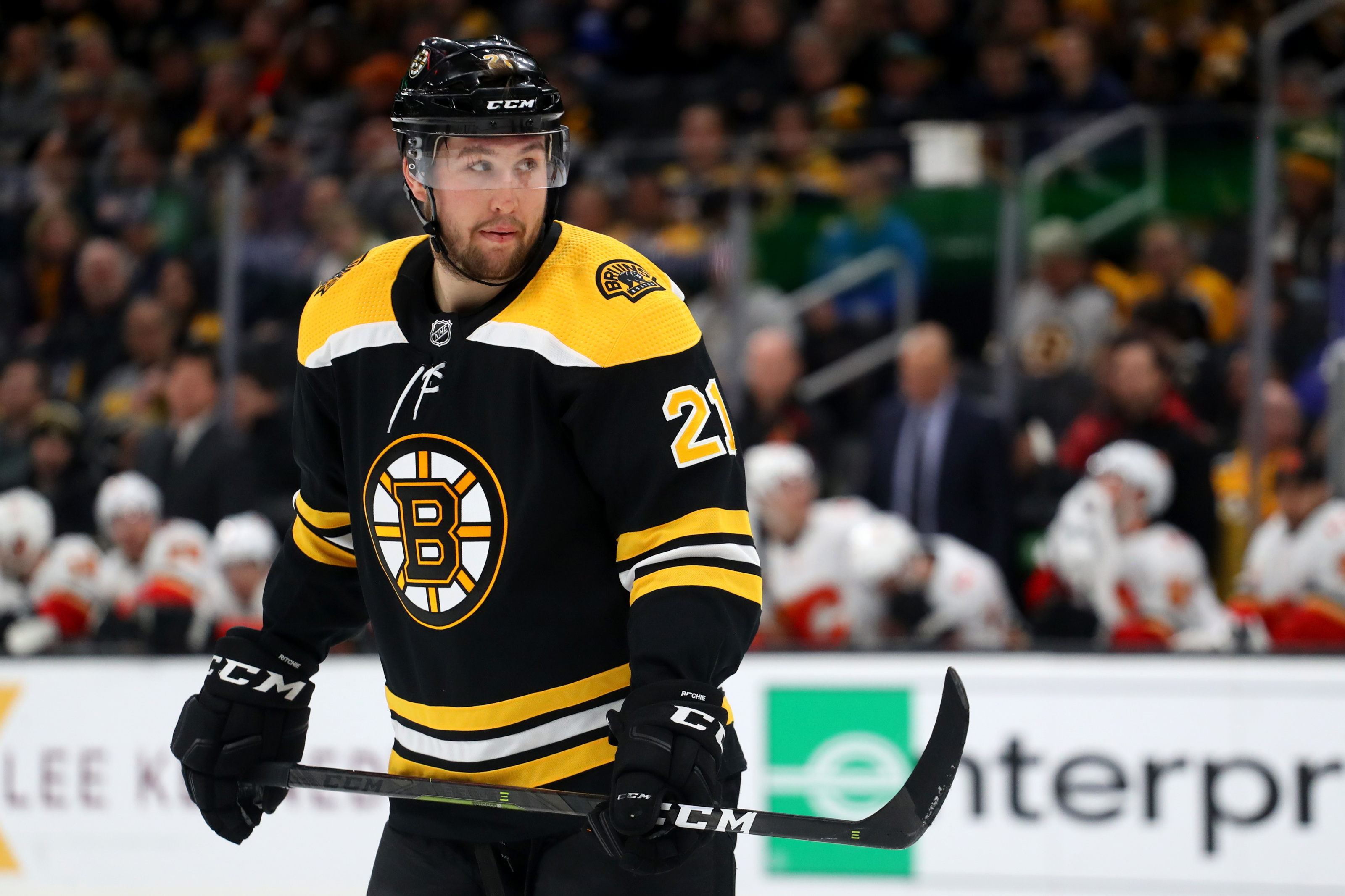 Loooch!' heads back to Boston to re-join Bruins