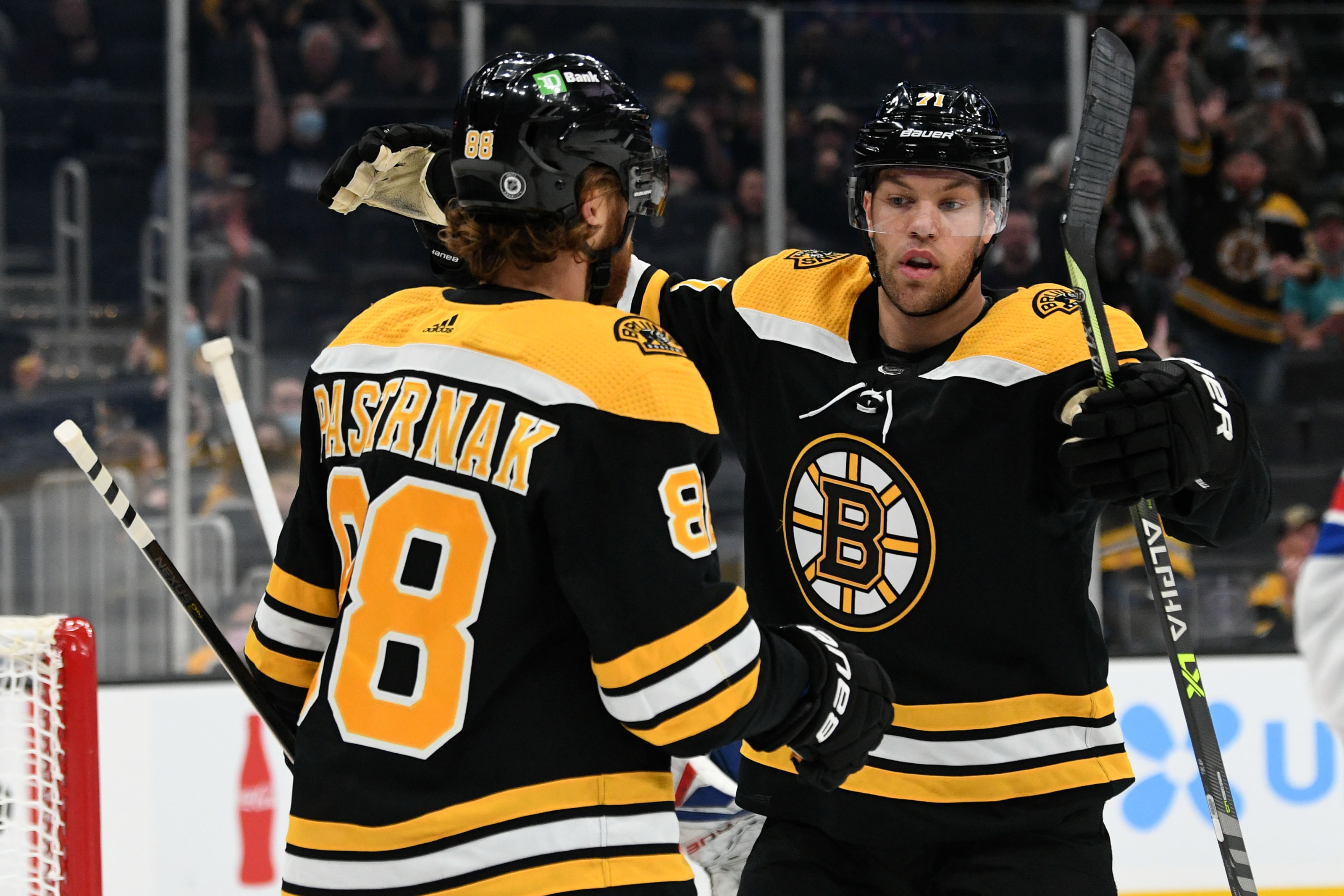DeBrusk stays in Boston -- perhaps for two more seasons, too