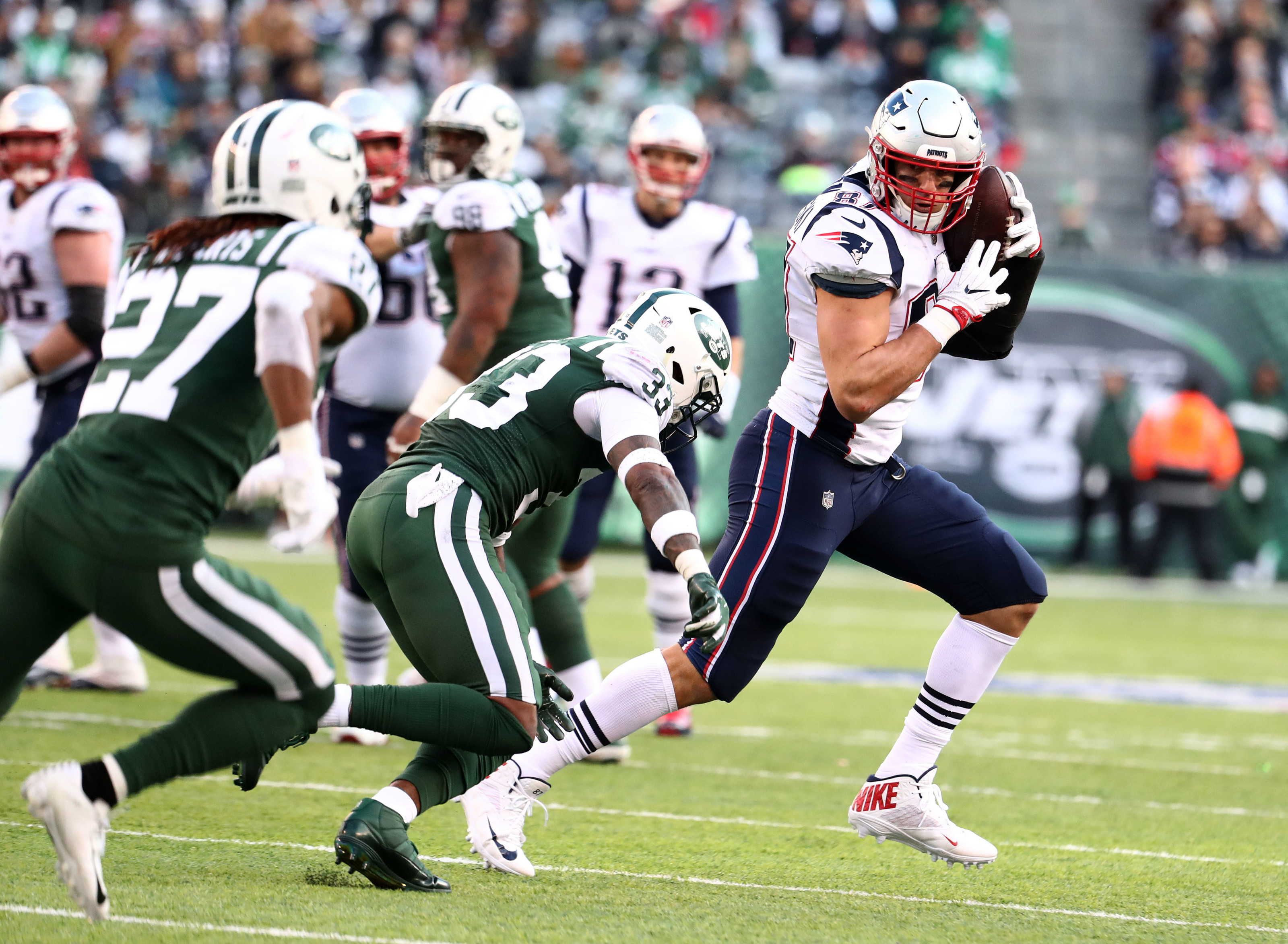 New England Patriots: Rob Gronkowski rolling with confidence