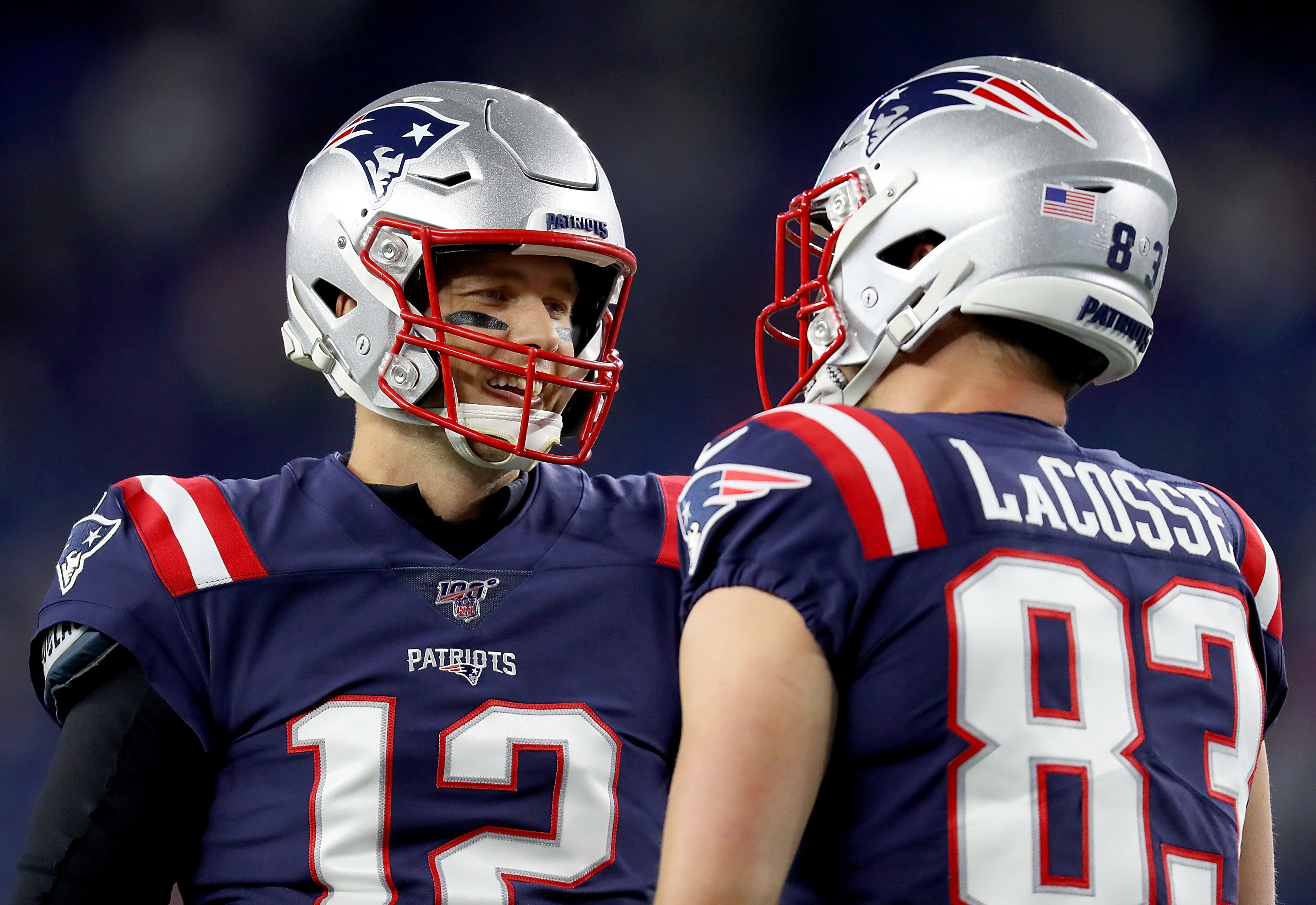New England Patriots: Tom Brady isn't begging for Rob Gronkowski
